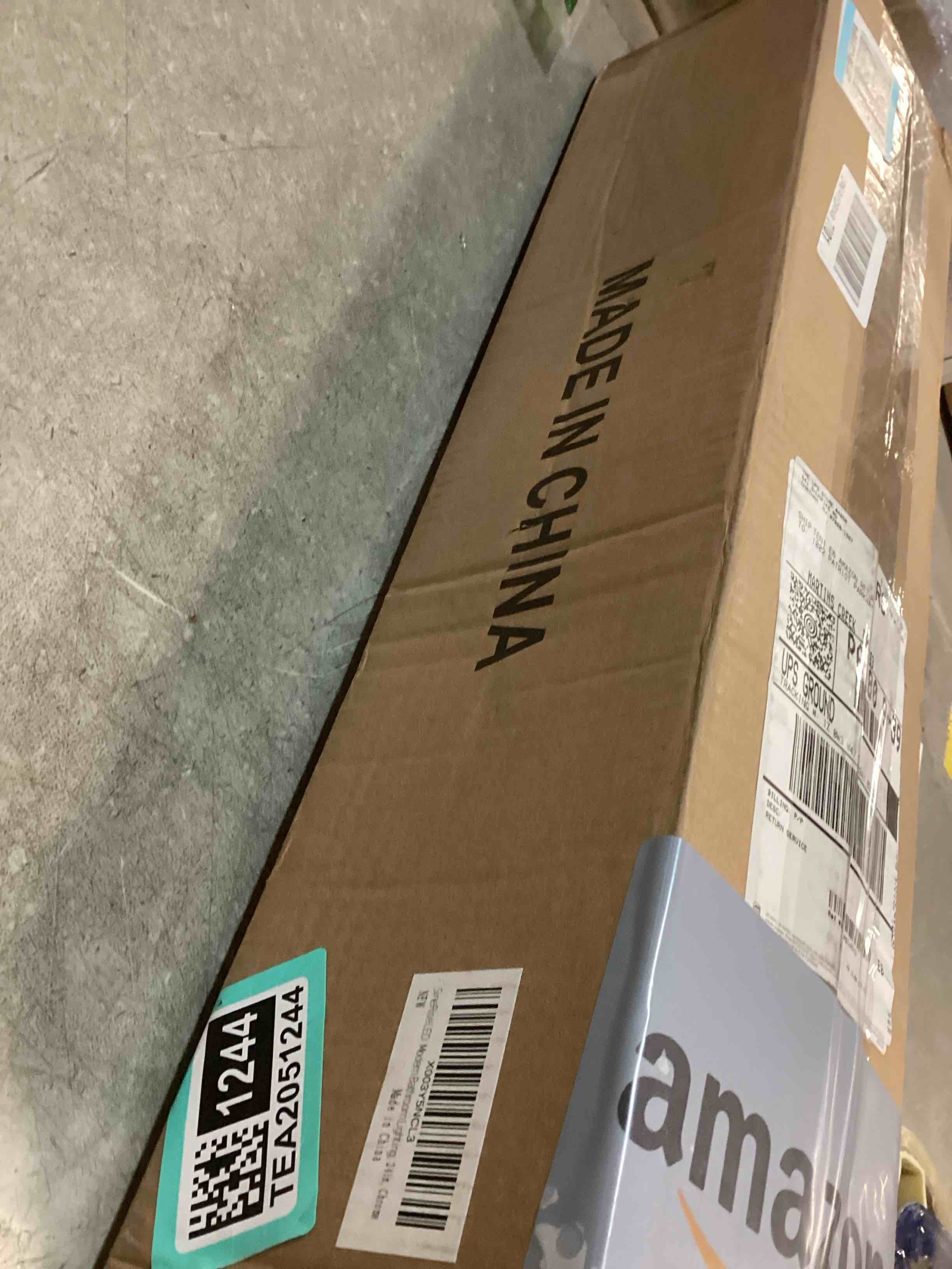 https://s3.amazonaws.com/lotting-images-prod/bidfta/TEA2051244_1739801473964.jpeg