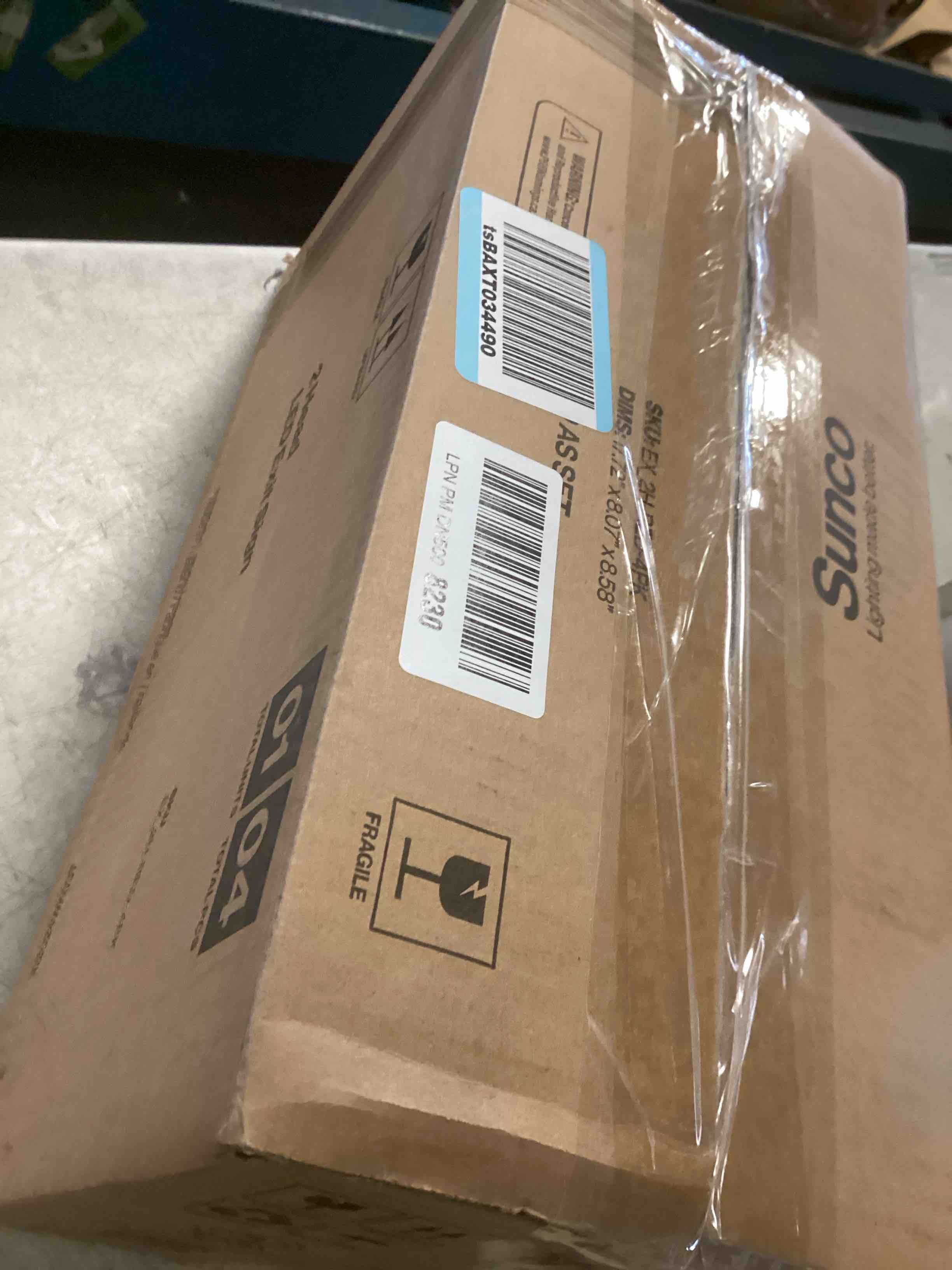 https://s3.amazonaws.com/lotting-images-prod/bidfta/TEA2052032_1740070297307.jpeg