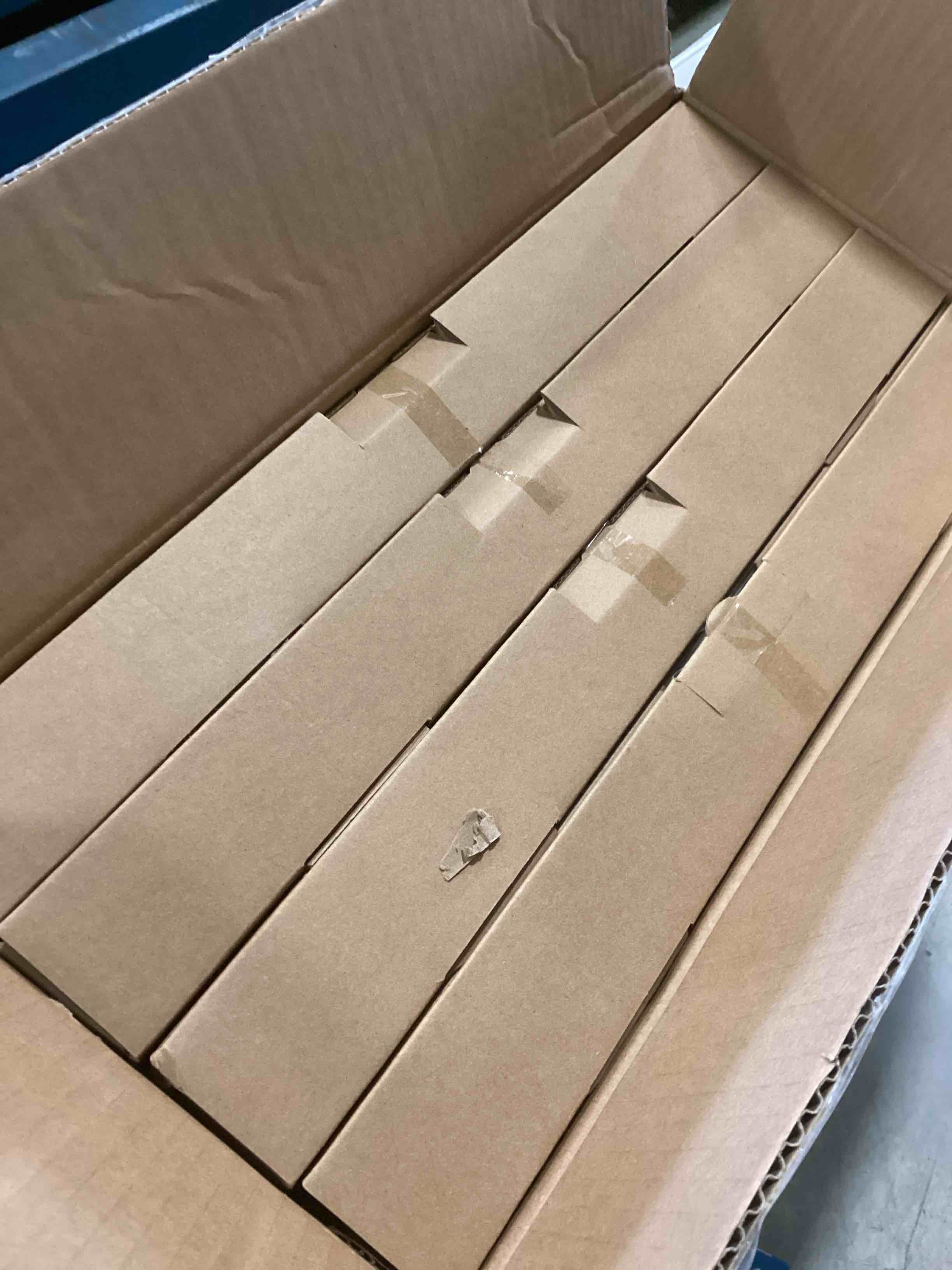 https://s3.amazonaws.com/lotting-images-prod/bidfta/TEA2052032_1740070324907.jpeg