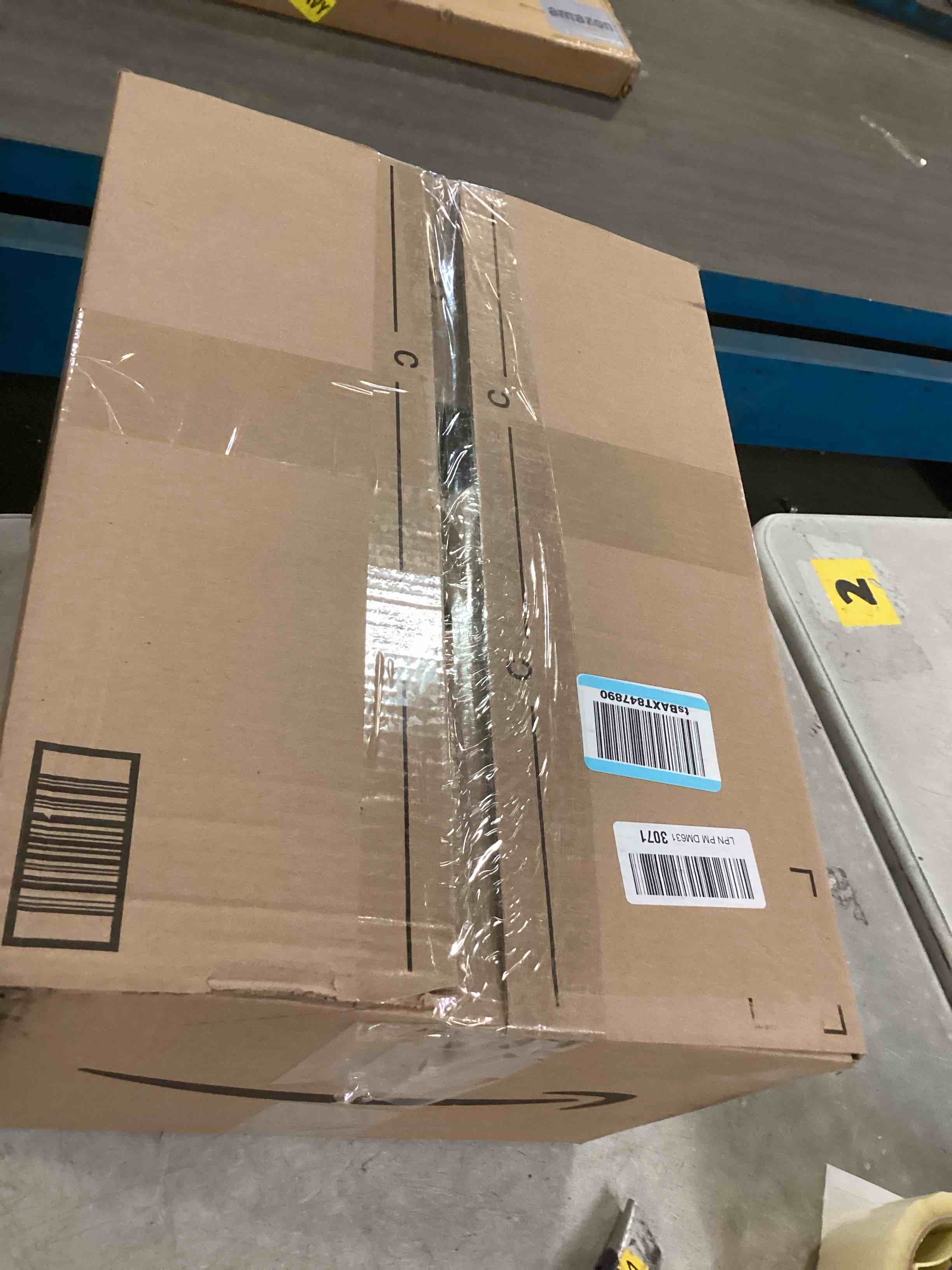 https://s3.amazonaws.com/lotting-images-prod/bidfta/TEA2053173_1739205290981.jpeg