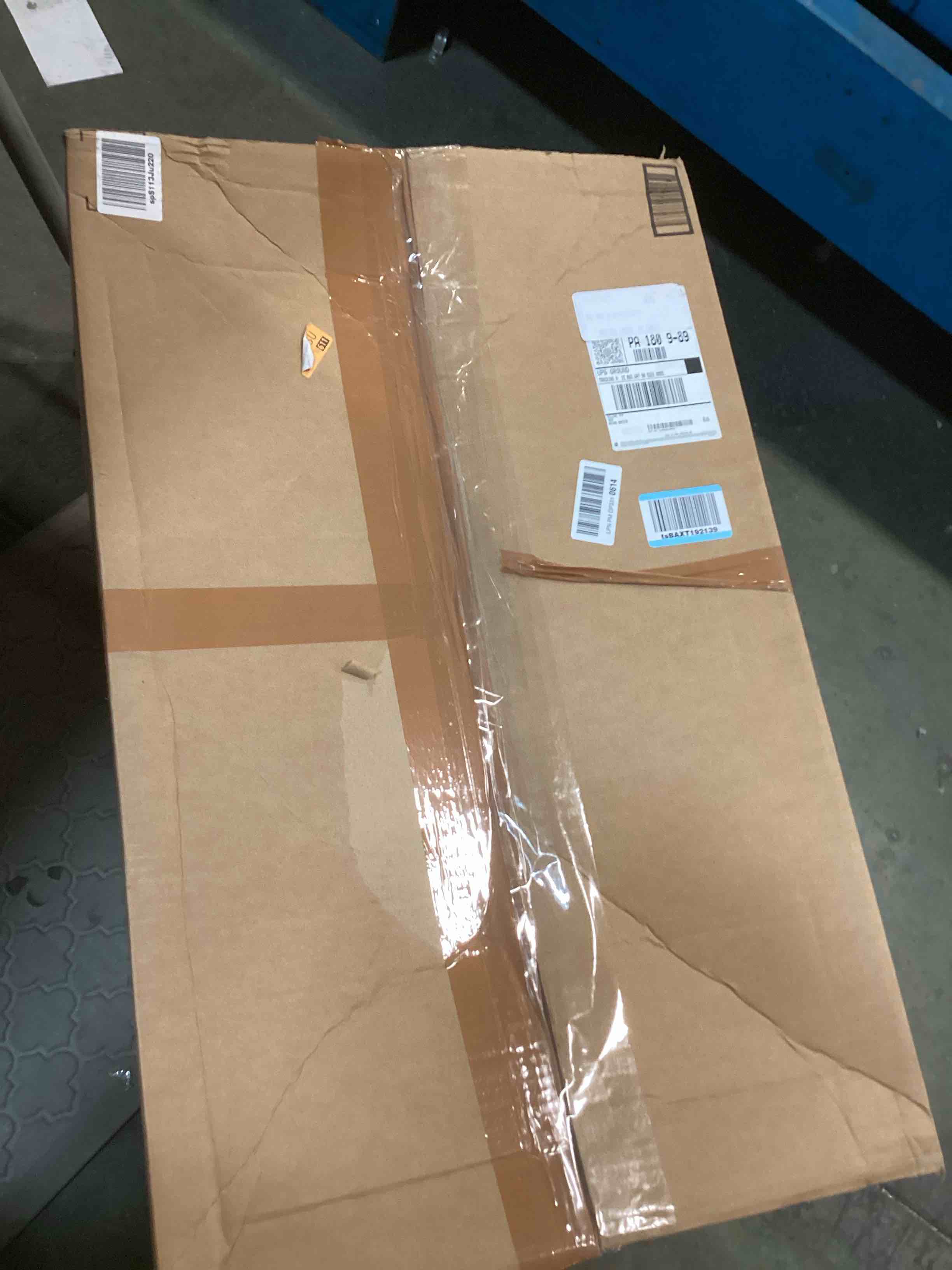 https://s3.amazonaws.com/lotting-images-prod/bidfta/TEA2055006_1739983428709.jpeg