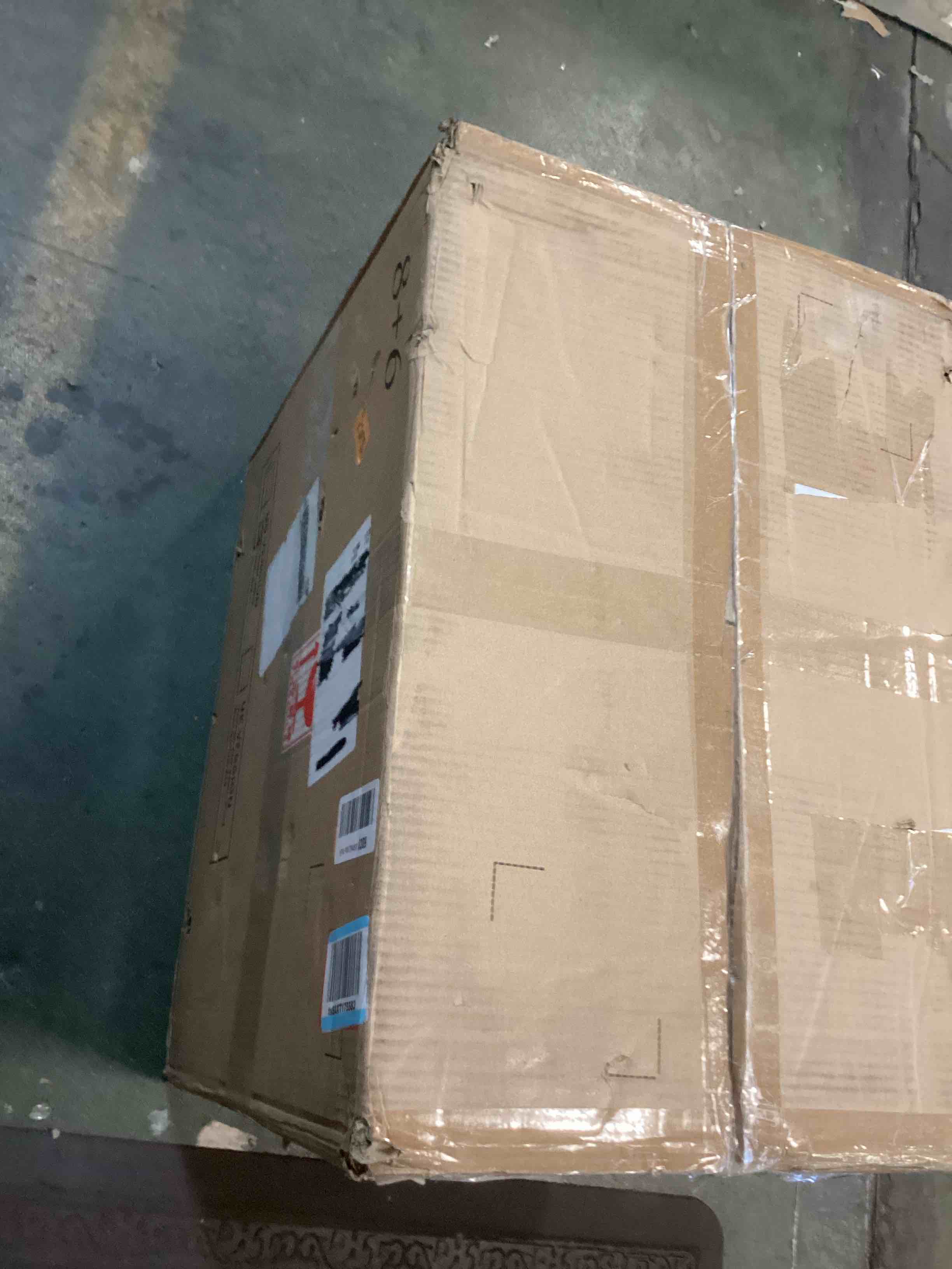 https://s3.amazonaws.com/lotting-images-prod/bidfta/TEA2055234_1740068998495.jpeg