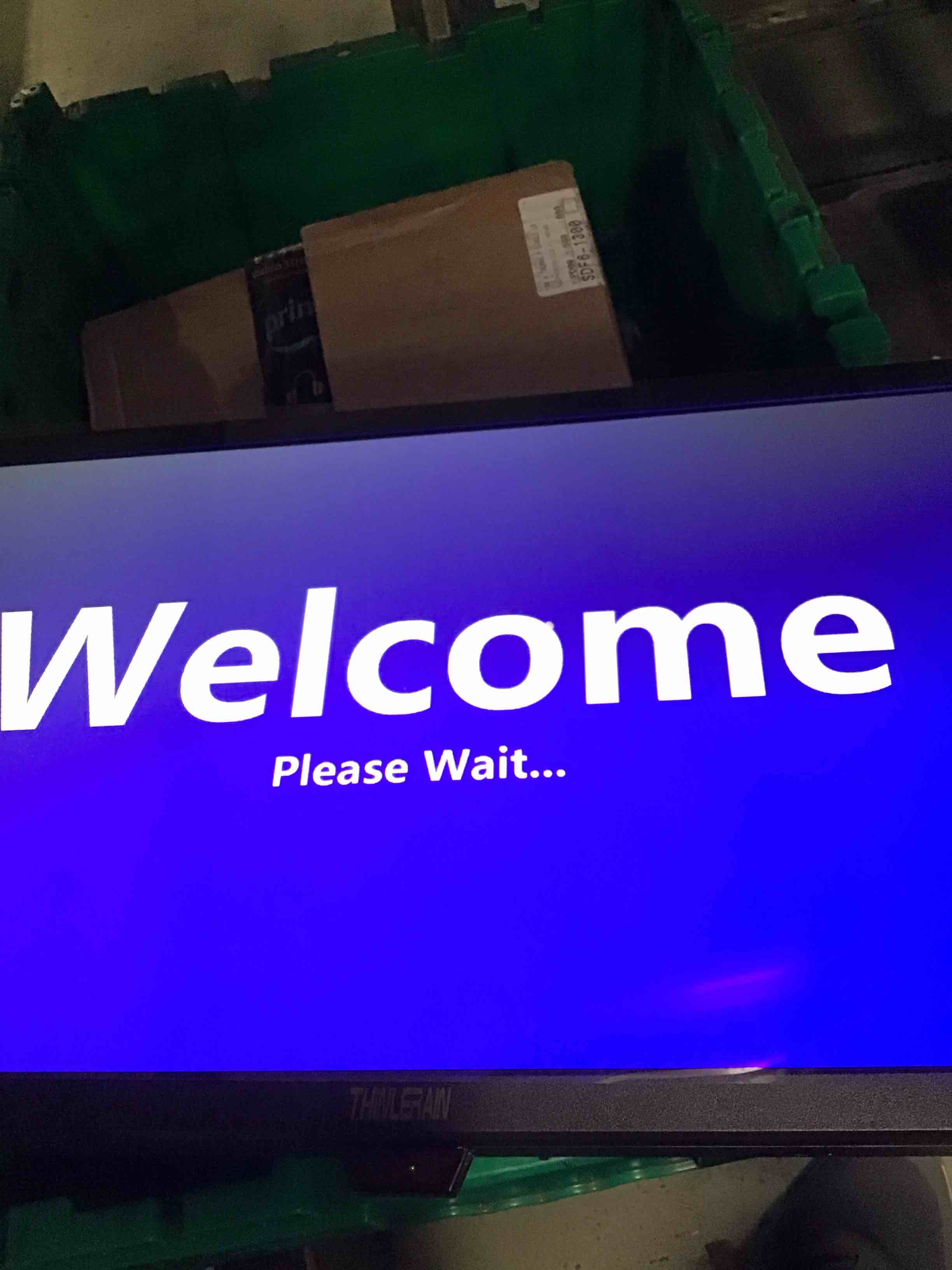 https://s3.amazonaws.com/lotting-images-prod/bidfta/TEA2078268_1756911885533.jpeg