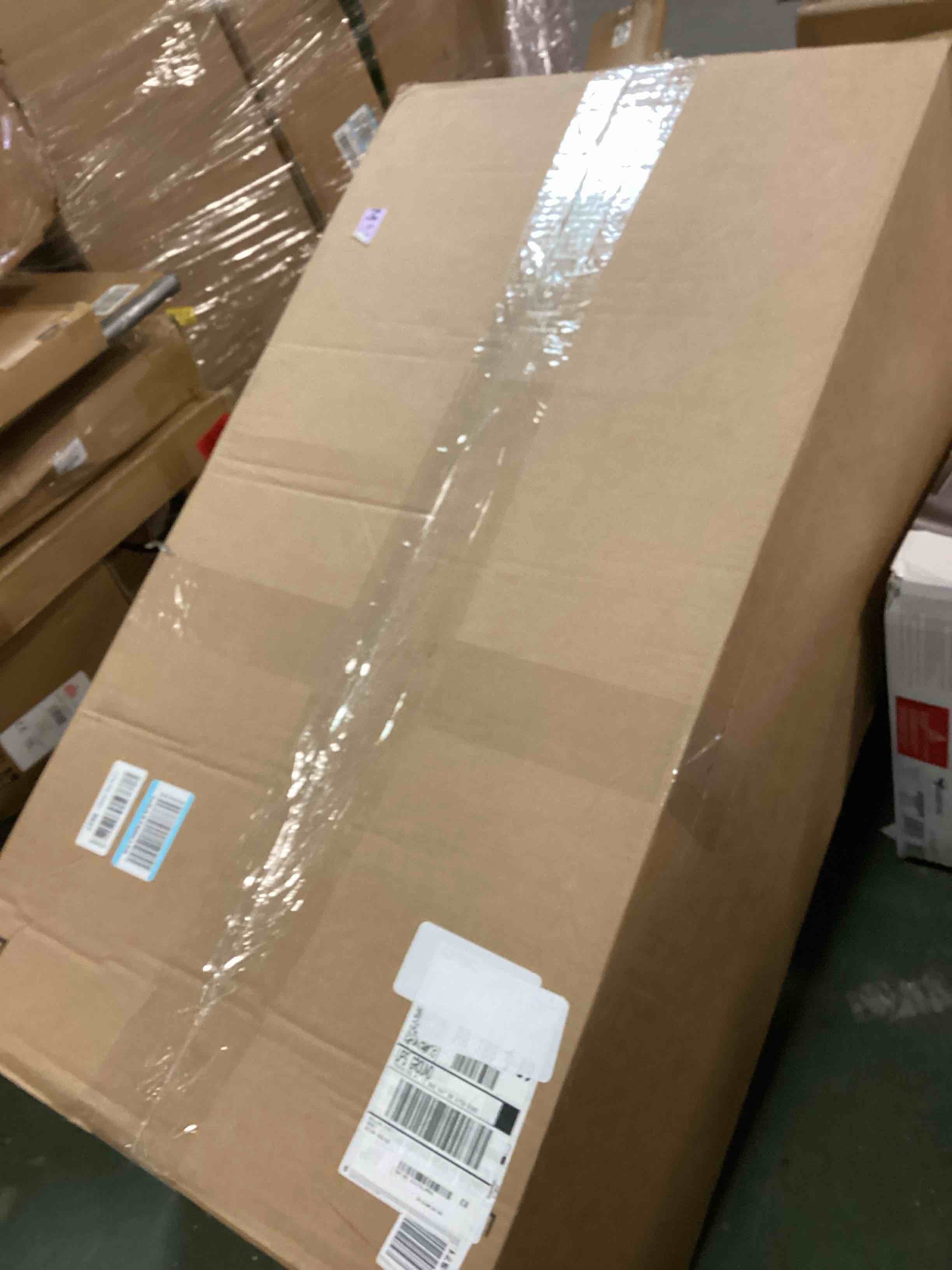 https://s3.amazonaws.com/lotting-images-prod/bidfta/TEA2080068_1736258407403.jpeg