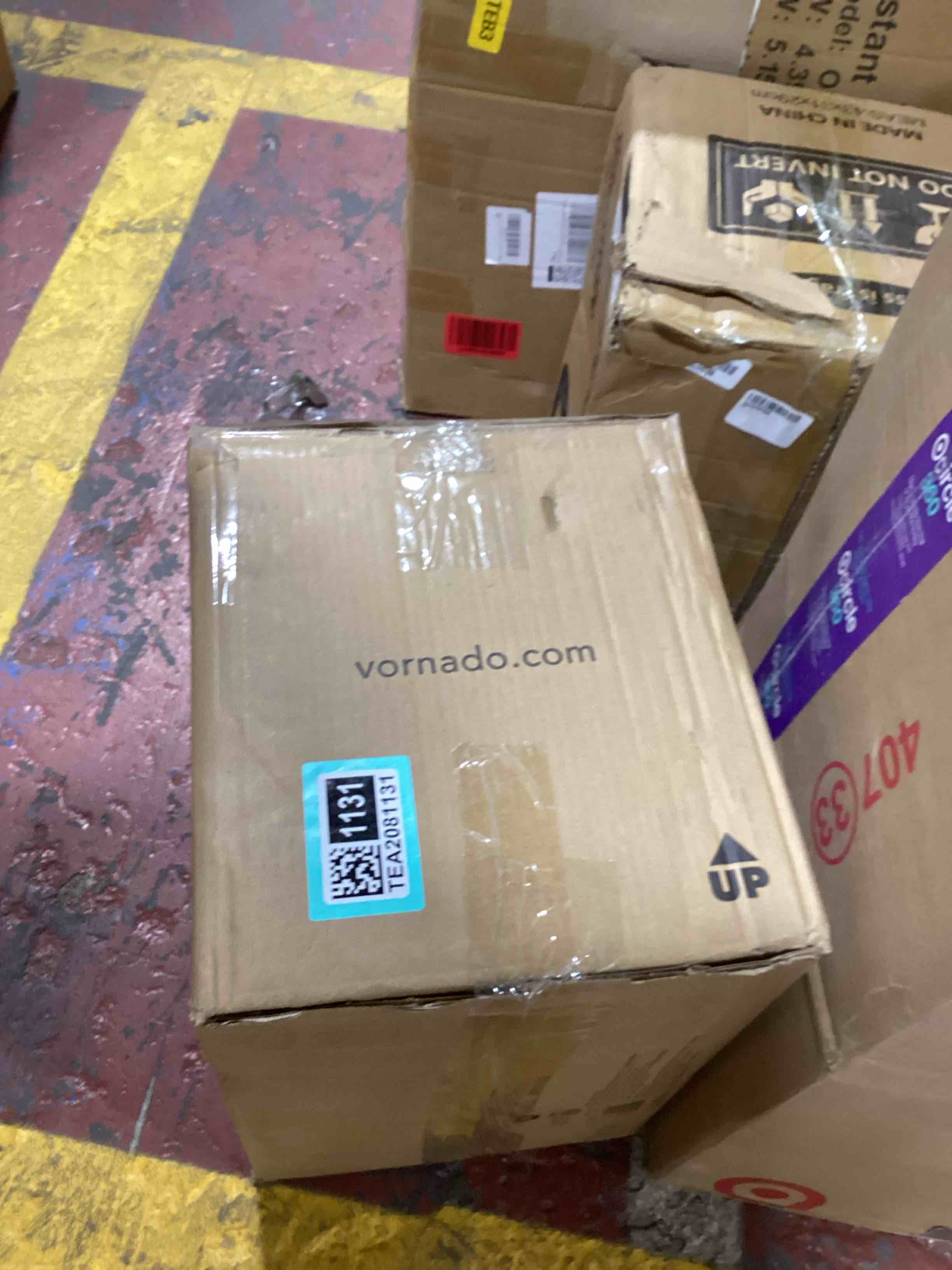 https://s3.amazonaws.com/lotting-images-prod/bidfta/TEA2081131_1737728300955.jpeg