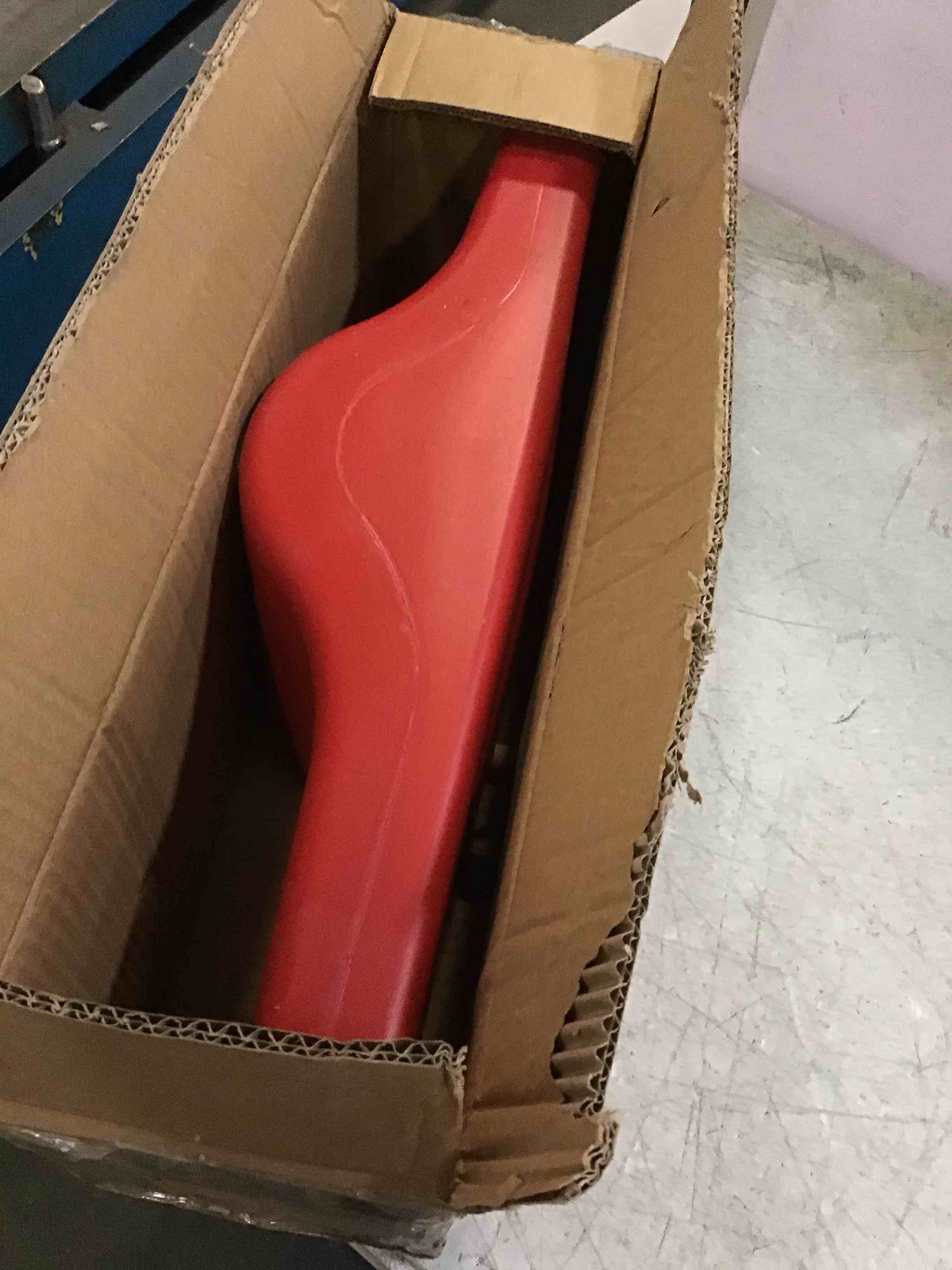 https://s3.amazonaws.com/lotting-images-prod/bidfta/TEA2081985_1737479887449.jpeg