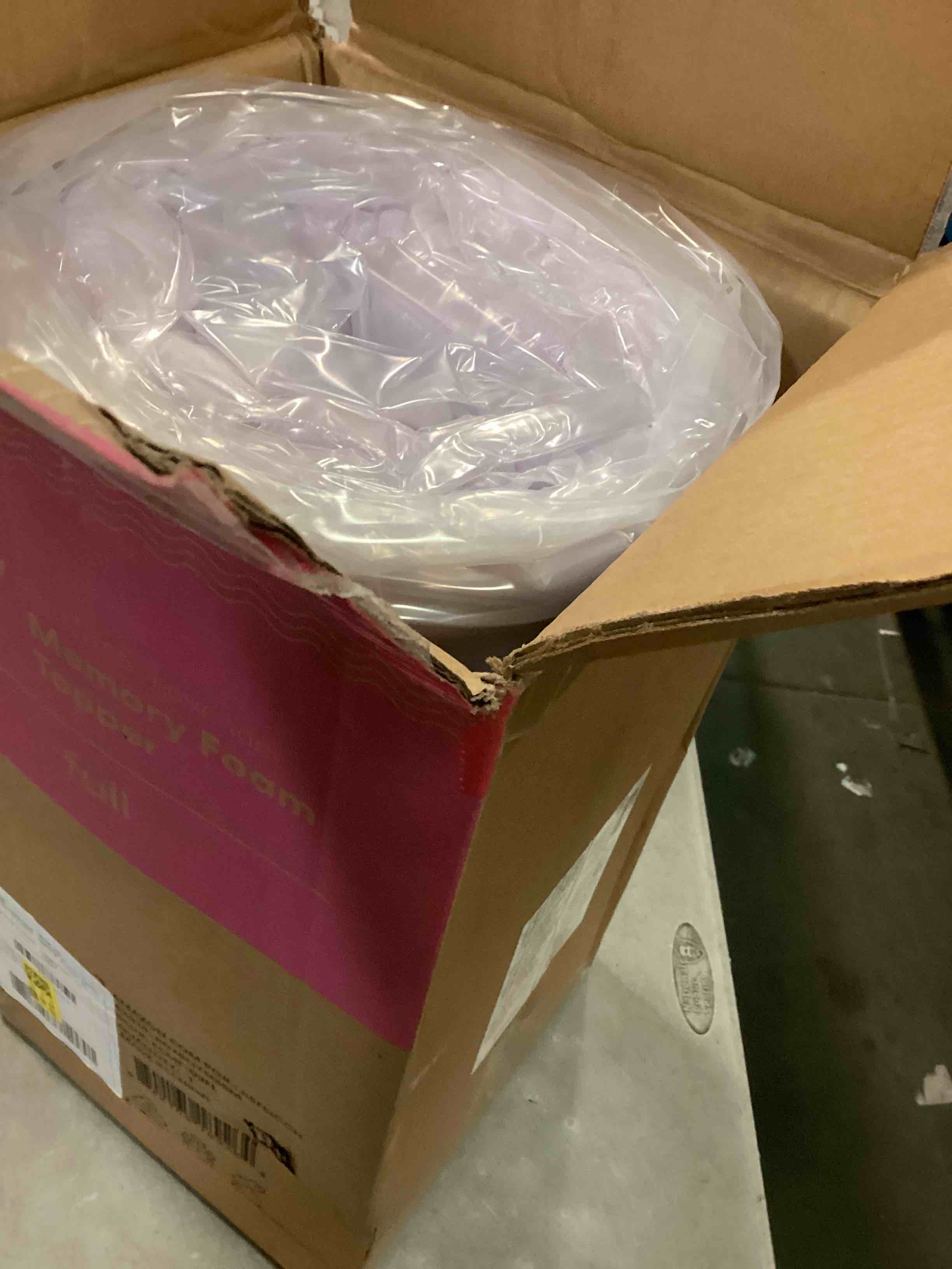 https://s3.amazonaws.com/lotting-images-prod/bidfta/TEA2082106_1737549367316.jpeg