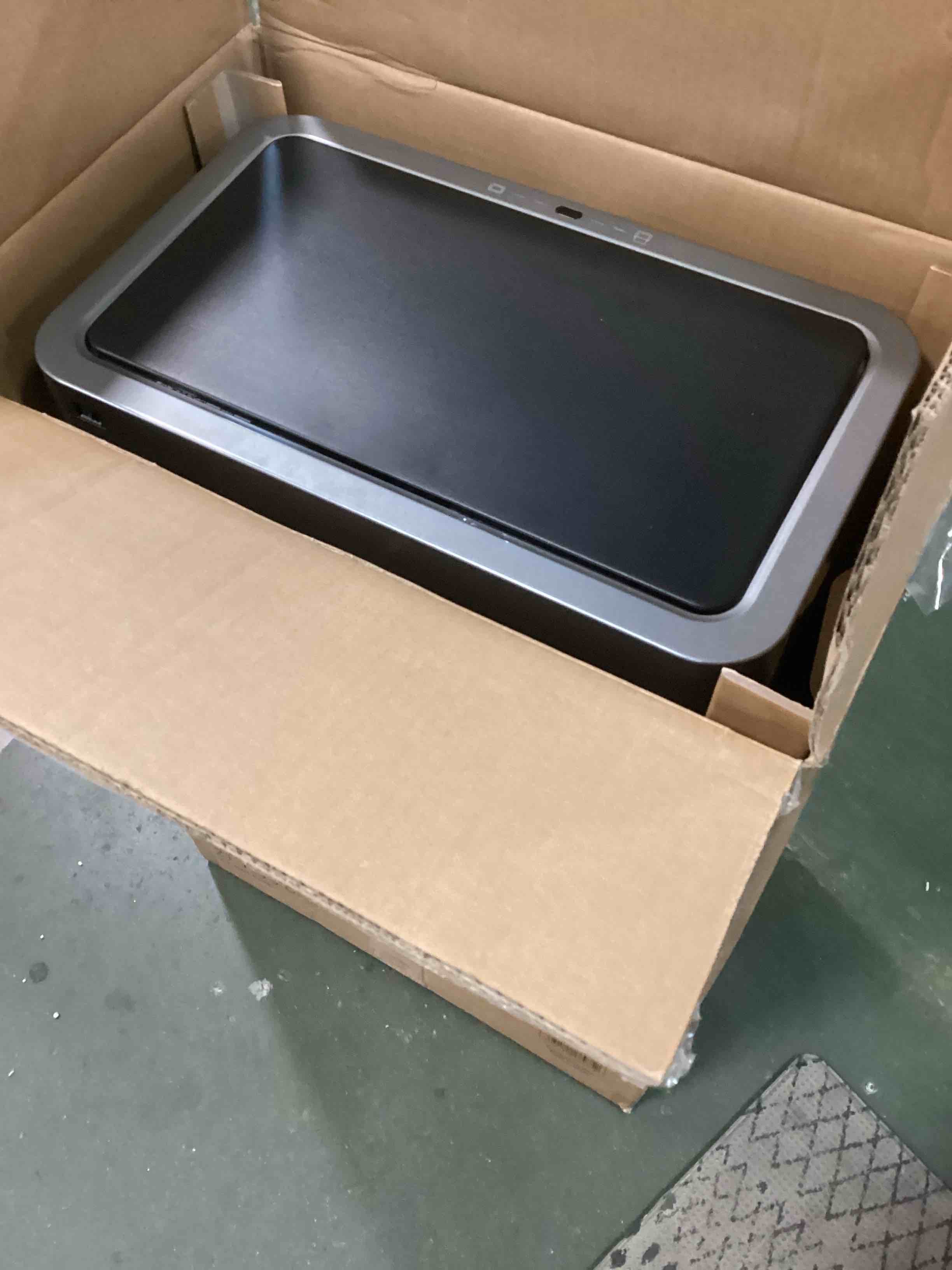 https://s3.amazonaws.com/lotting-images-prod/bidfta/TEA2082352_1737634551010.jpeg