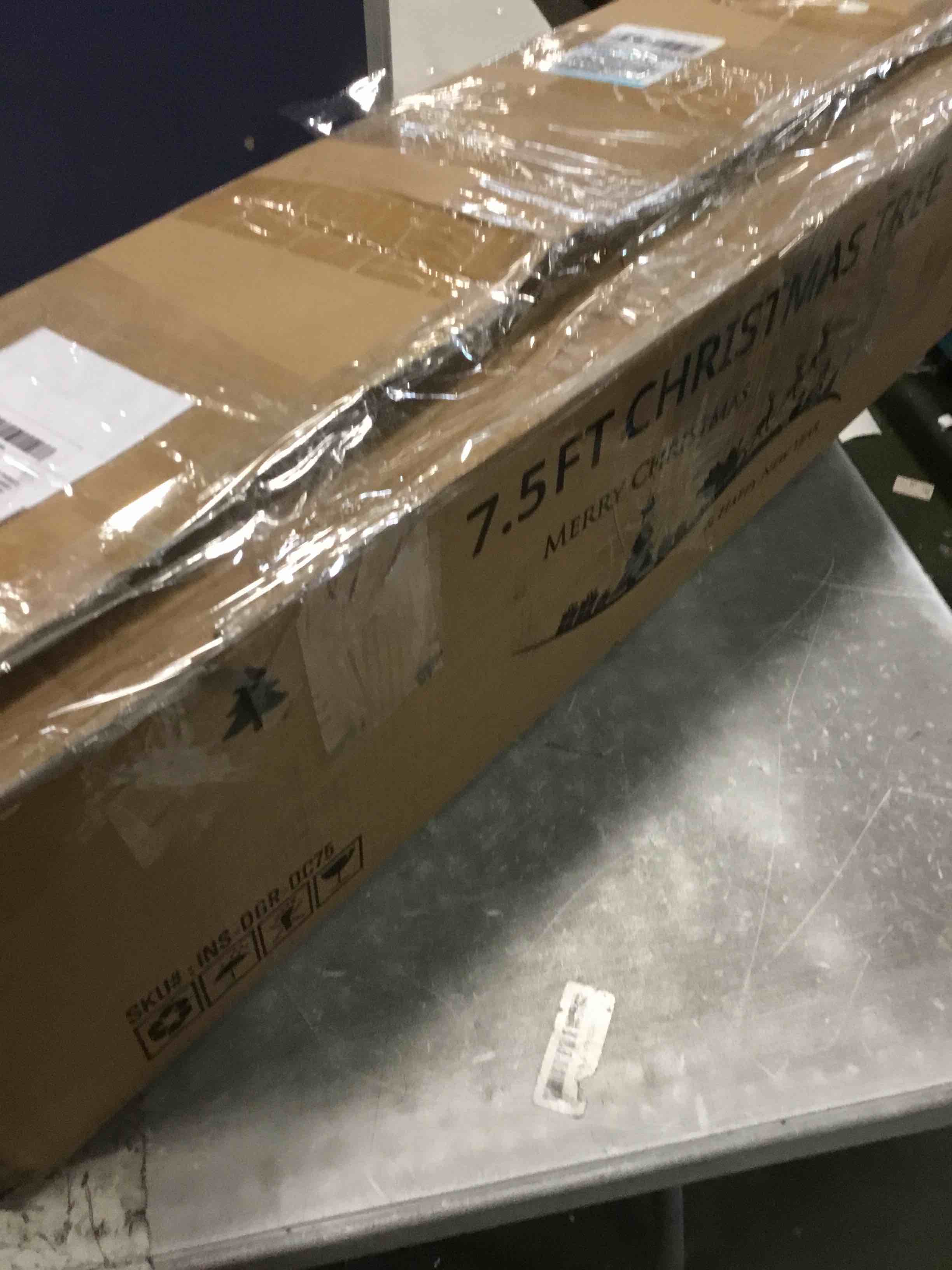 https://s3.amazonaws.com/lotting-images-prod/bidfta/TEA2082625_1737746409613.jpeg