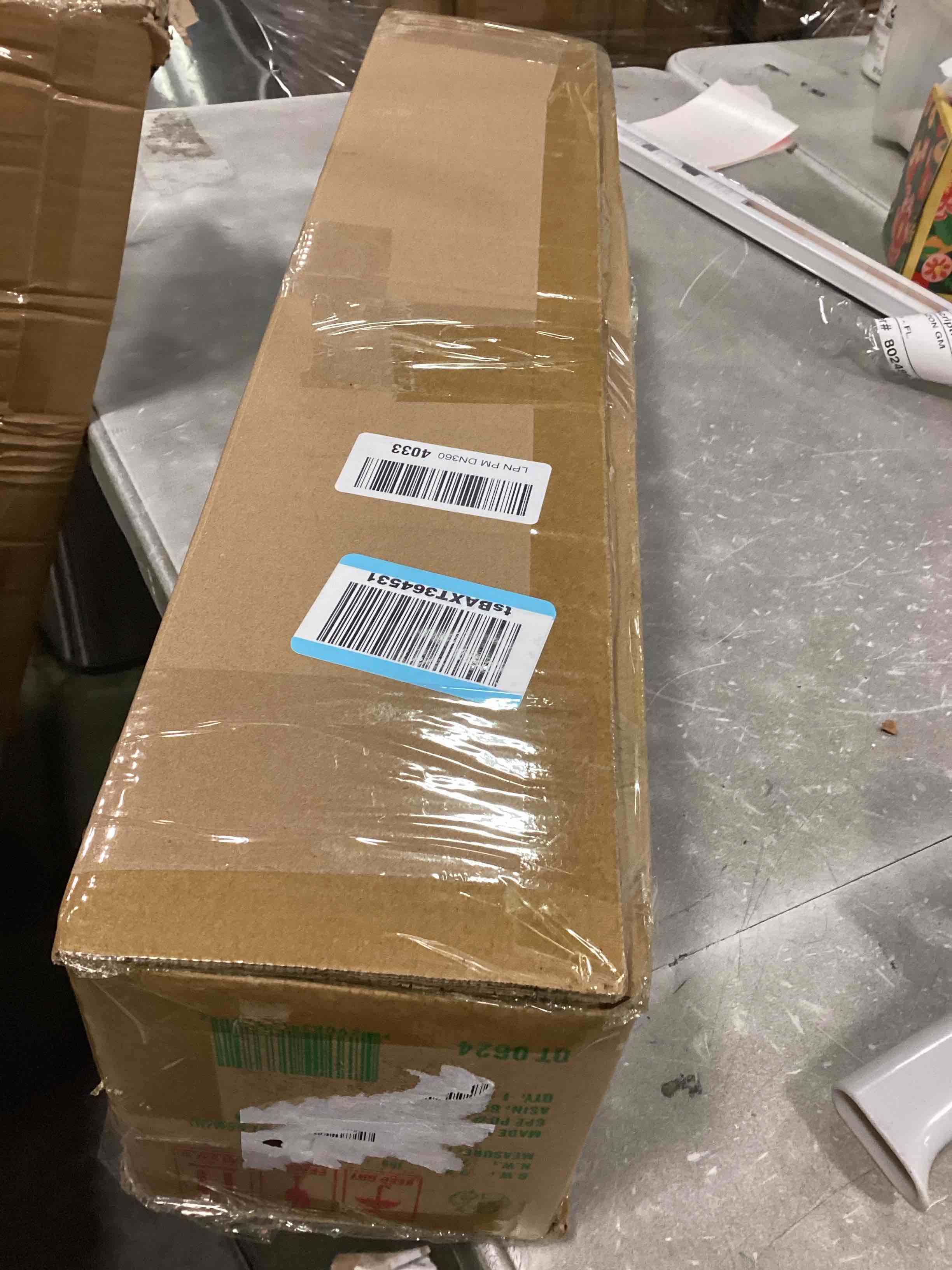 https://s3.amazonaws.com/lotting-images-prod/bidfta/TEA2087100_1737375919256.jpeg