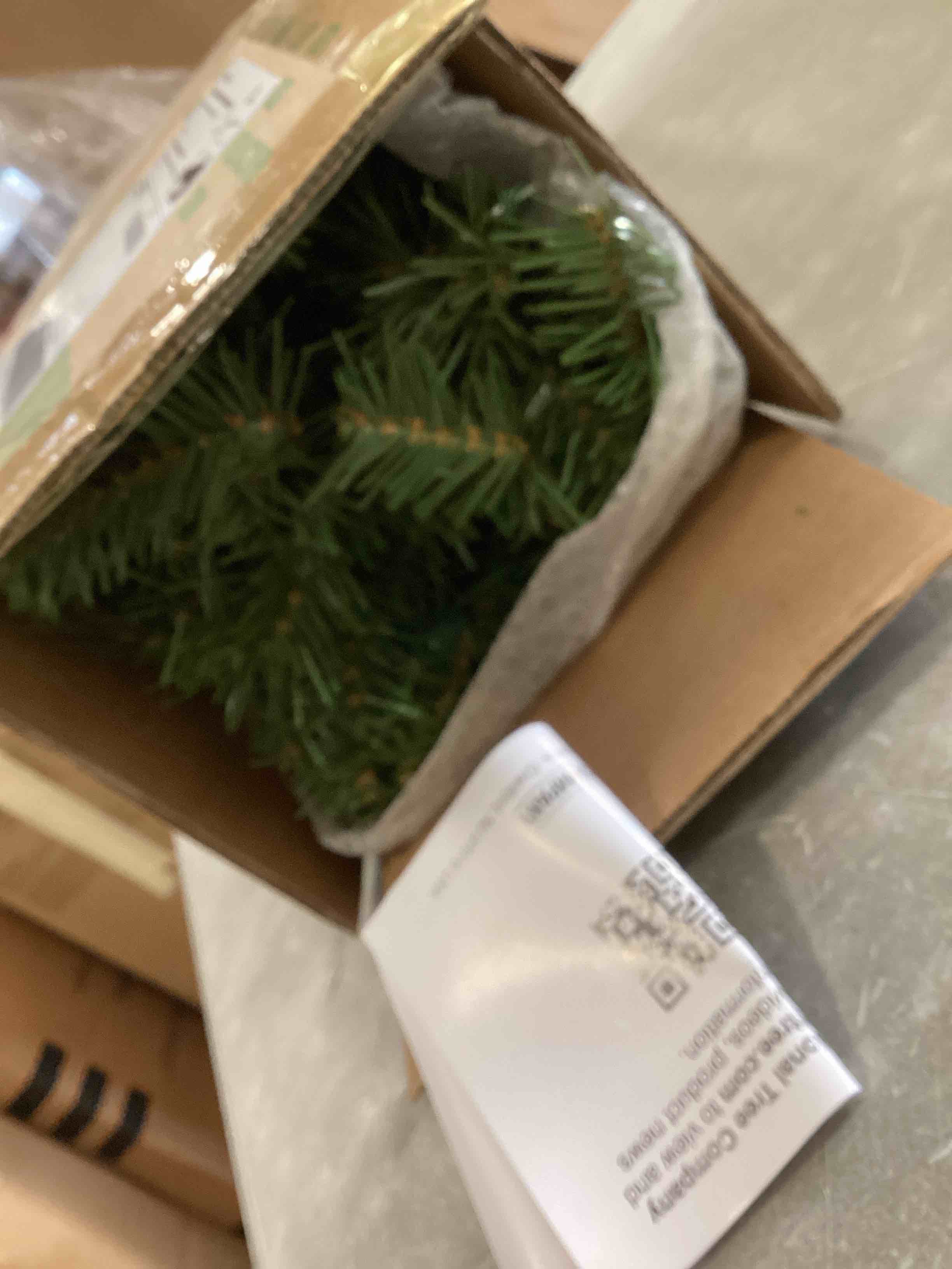 https://s3.amazonaws.com/lotting-images-prod/bidfta/TEA2087152_1737384123546.jpeg
