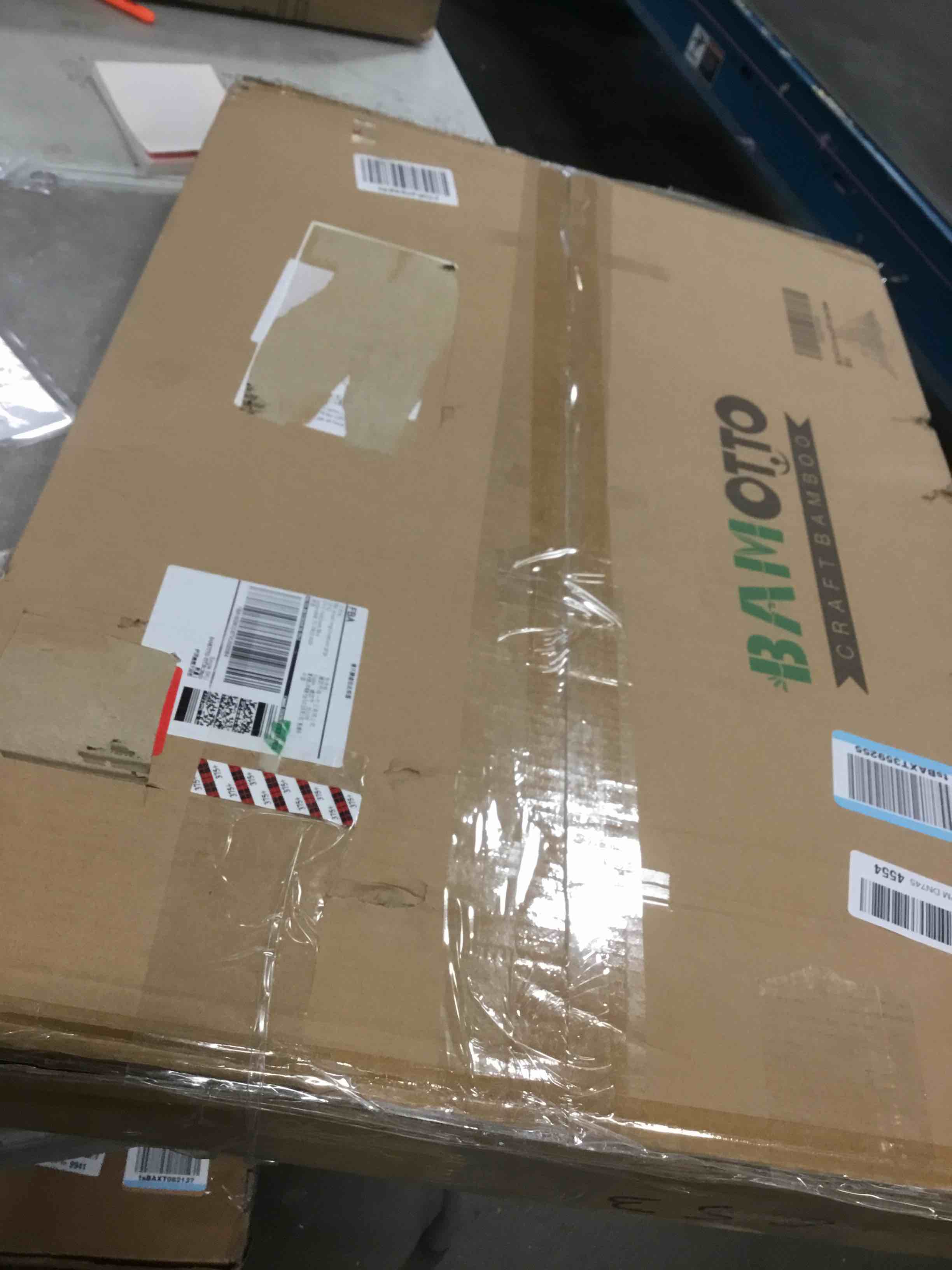 https://s3.amazonaws.com/lotting-images-prod/bidfta/TEA2087216_1737666576674.jpeg