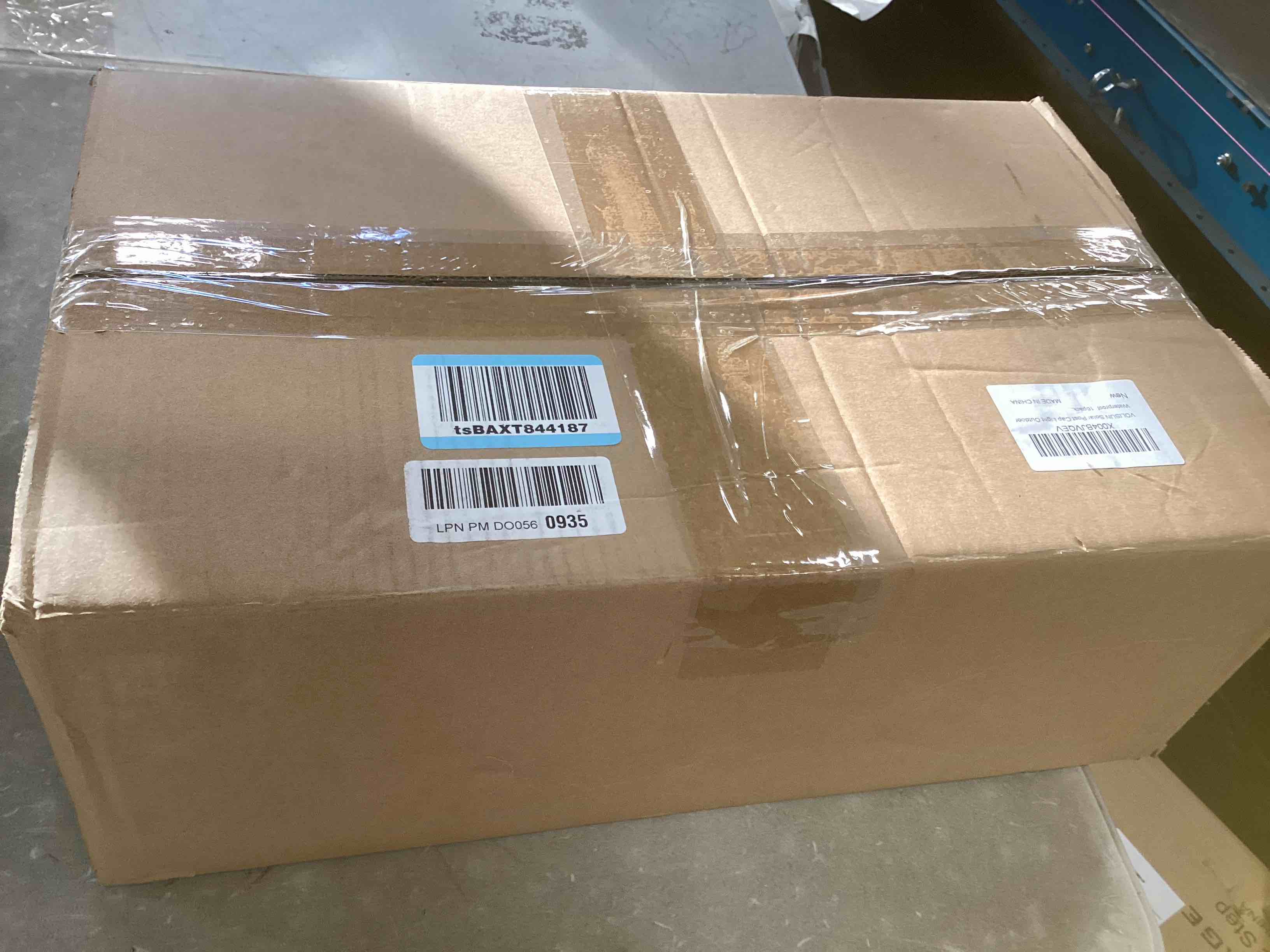 https://s3.amazonaws.com/lotting-images-prod/bidfta/TEA2087300_1738072627625.jpeg
