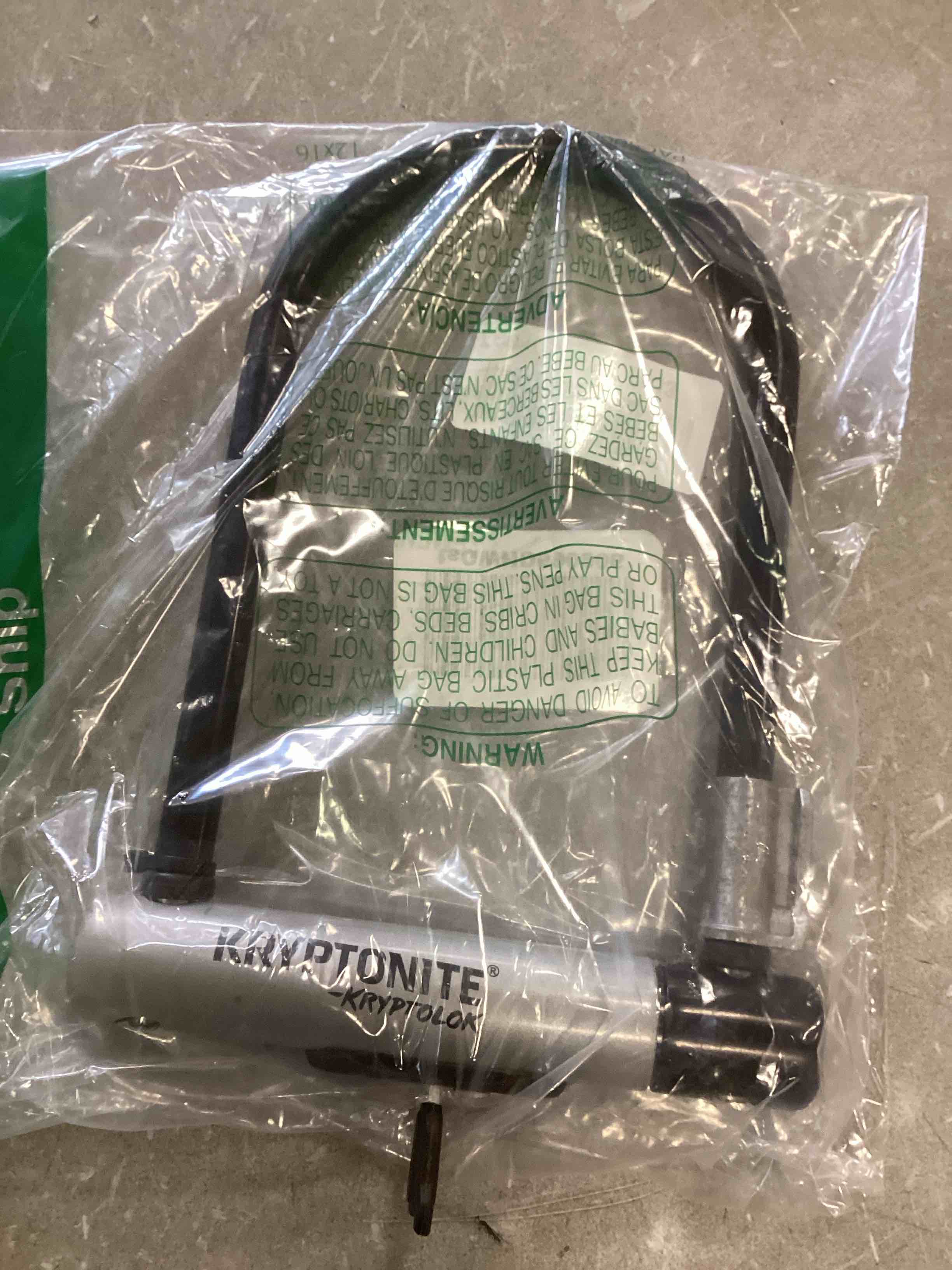 https://s3.amazonaws.com/lotting-images-prod/bidfta/TEA2087401_1738169281732.jpeg