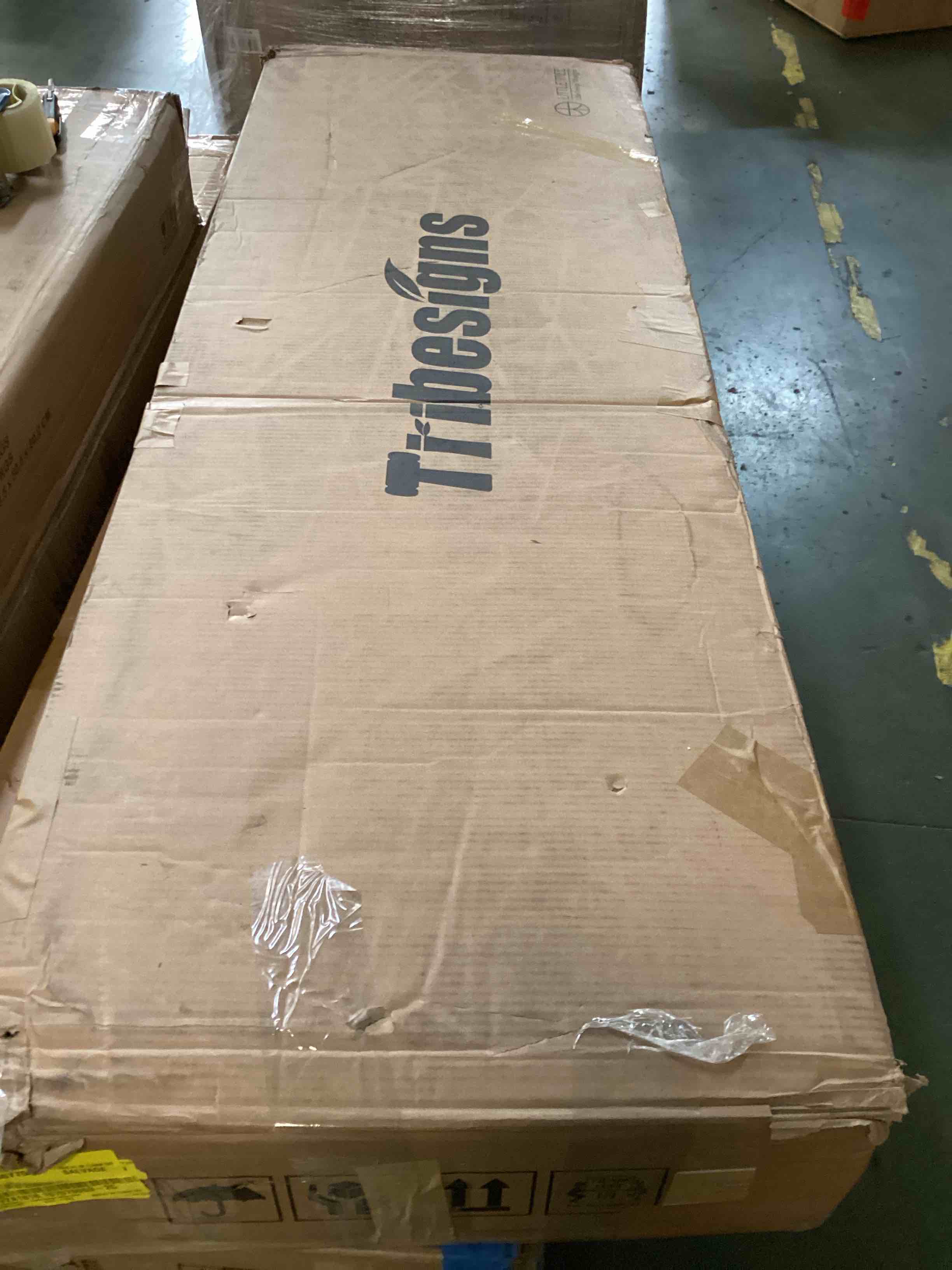 https://s3.amazonaws.com/lotting-images-prod/bidfta/TEA2088040_1738598131255.jpeg