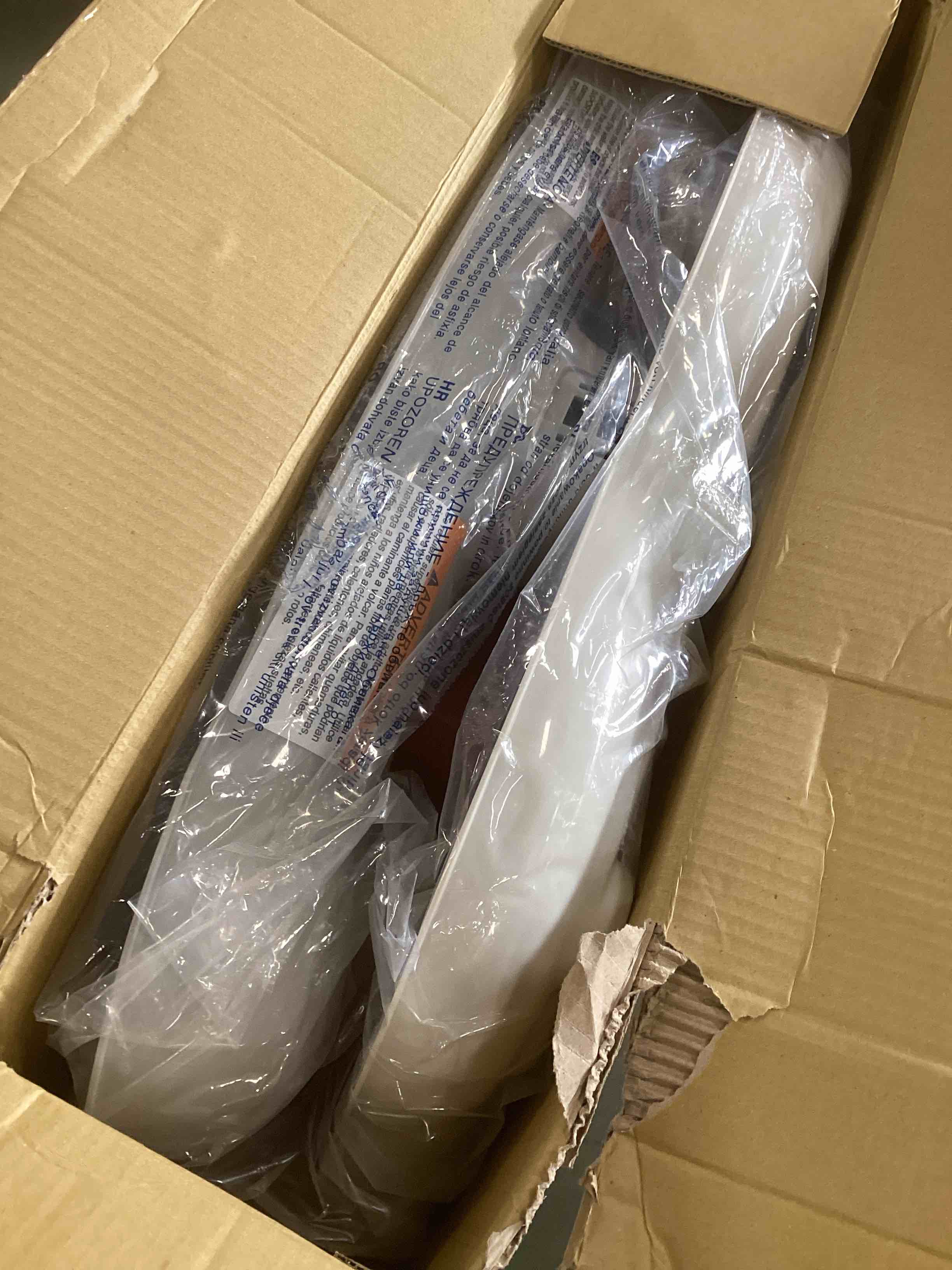 https://s3.amazonaws.com/lotting-images-prod/bidfta/TEA2088355_1738939121891.jpeg