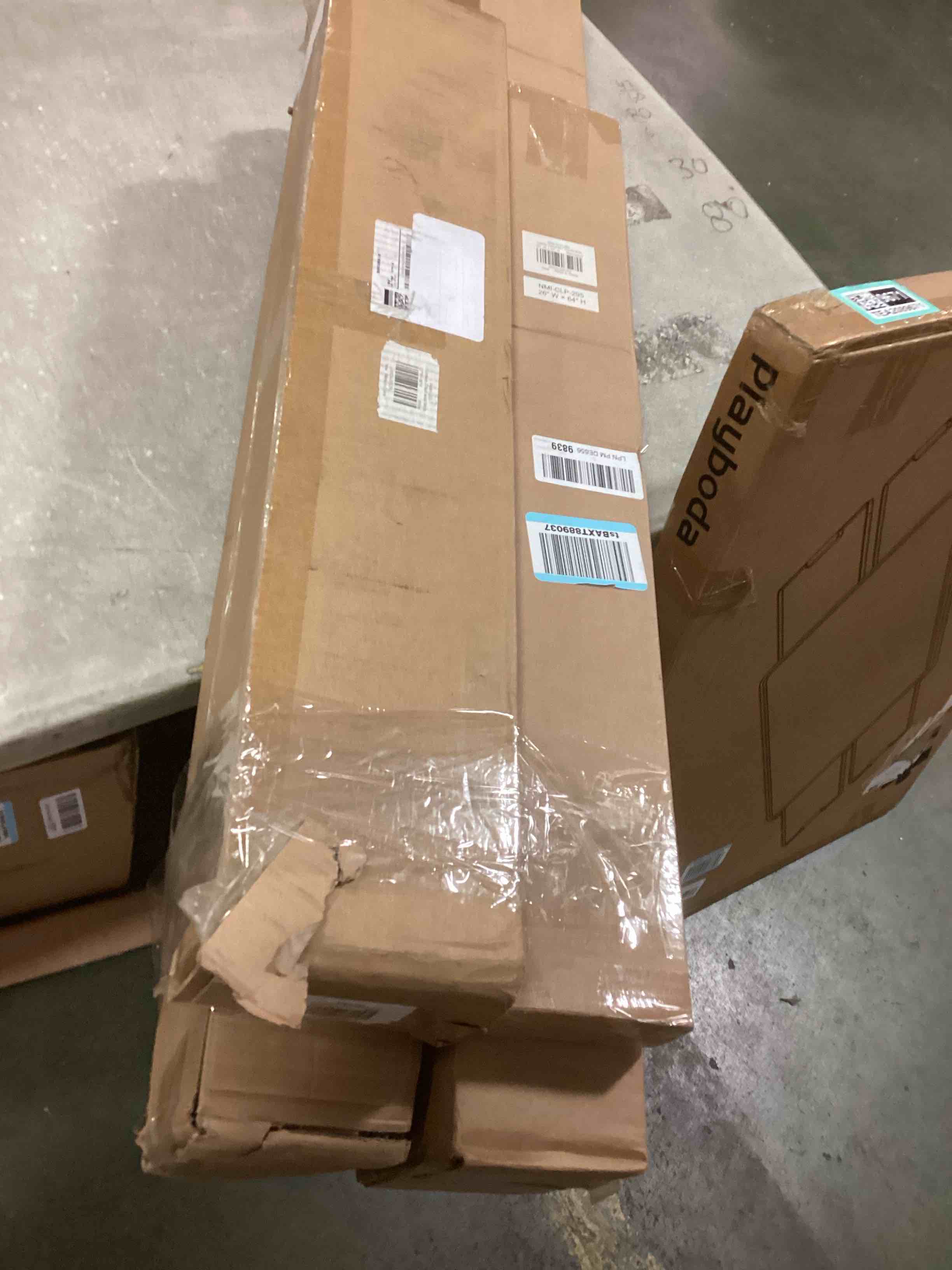 https://s3.amazonaws.com/lotting-images-prod/bidfta/TEA2089672_1736515569759.jpeg