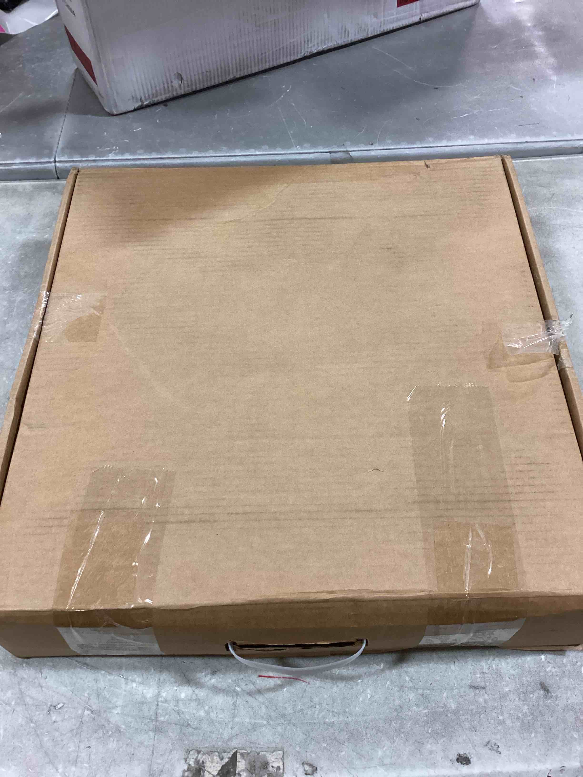 https://s3.amazonaws.com/lotting-images-prod/bidfta/TEA2090166_1736860008994.jpeg