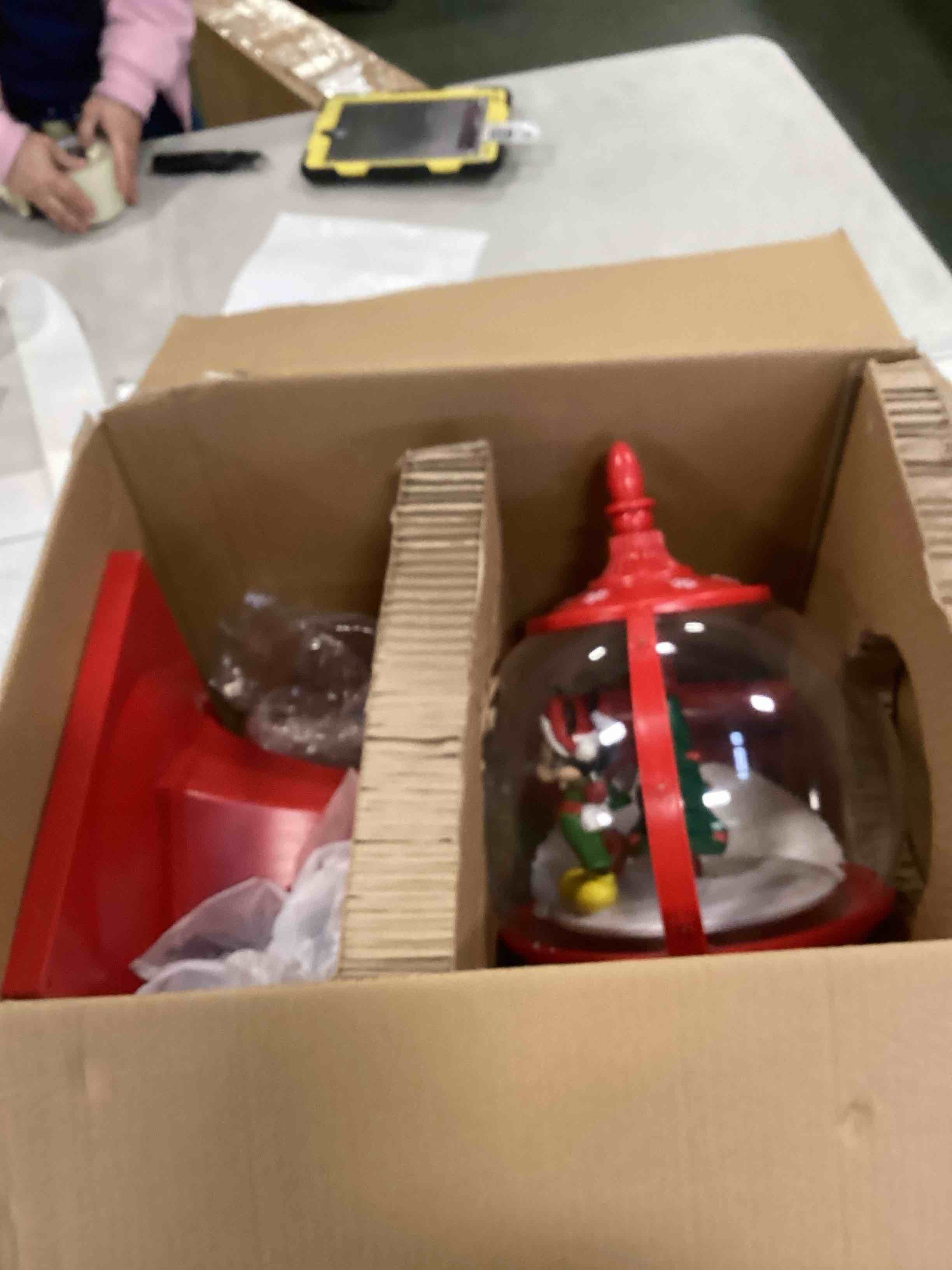 Disney Animatronic 59.84-Inches Freestanding Lamp post Free standing decoration