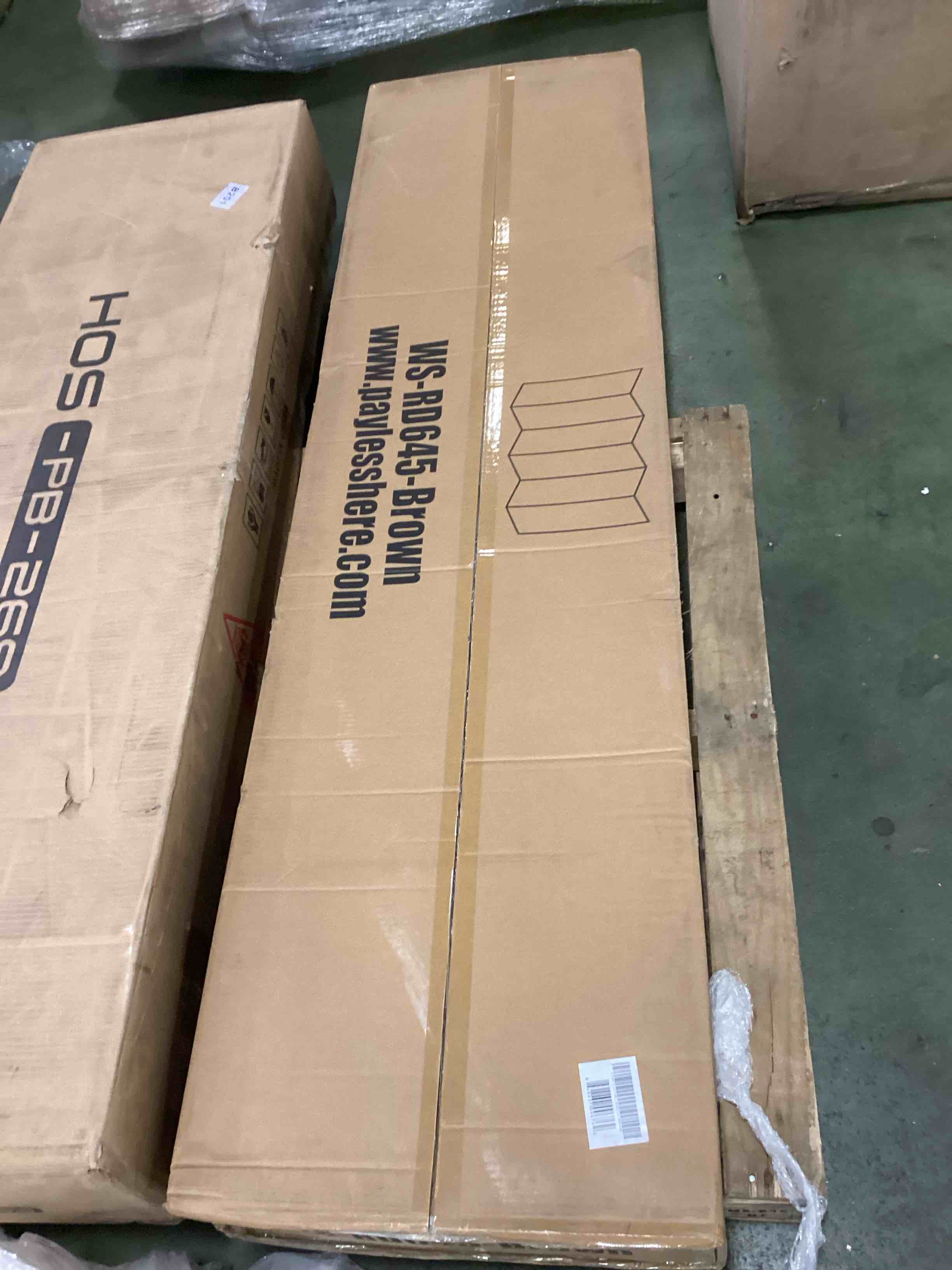 https://s3.amazonaws.com/lotting-images-prod/bidfta/TEA2090653_1738606579362.jpeg