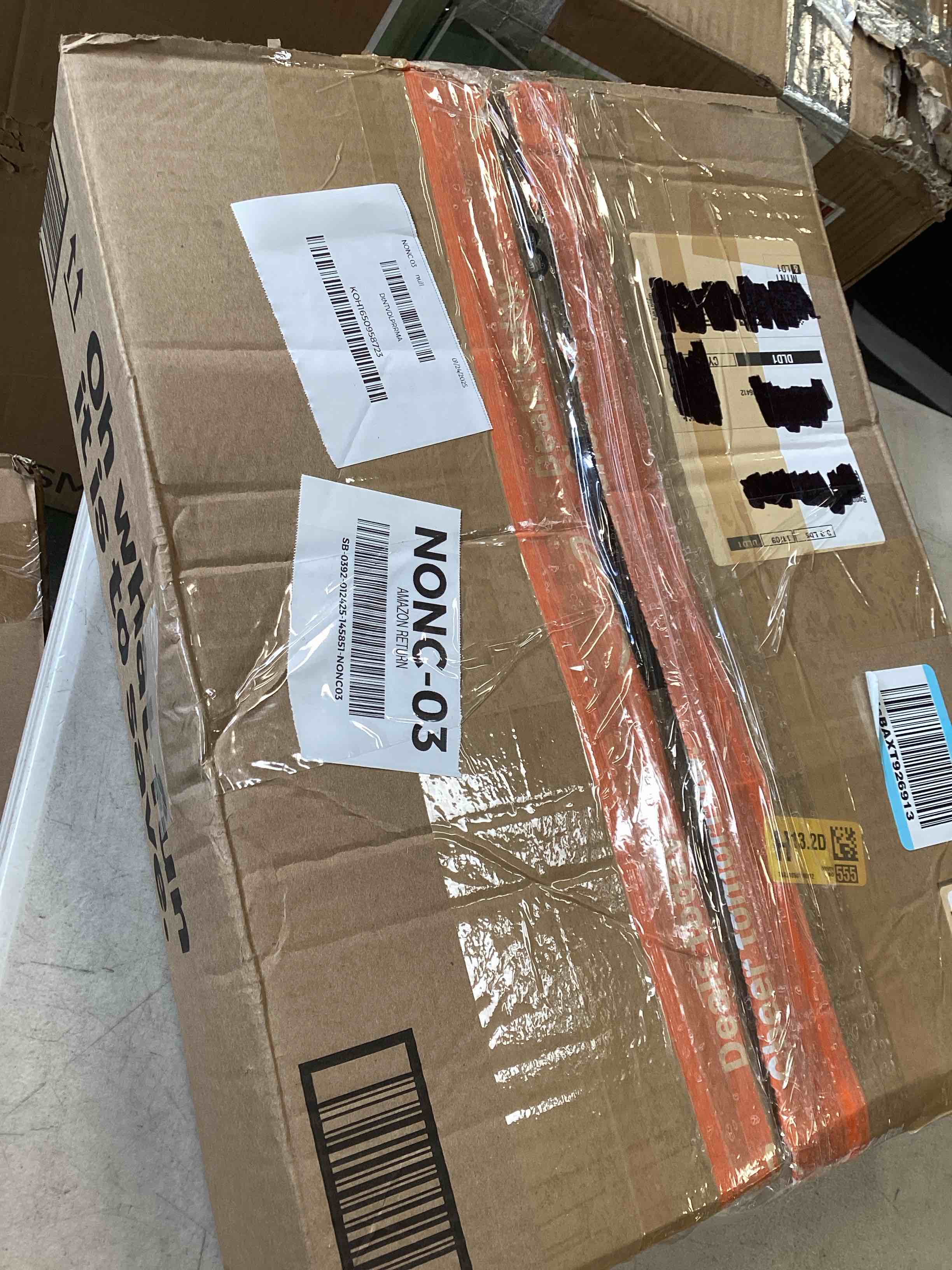 https://s3.amazonaws.com/lotting-images-prod/bidfta/TEA2091777_1740076126648.jpeg