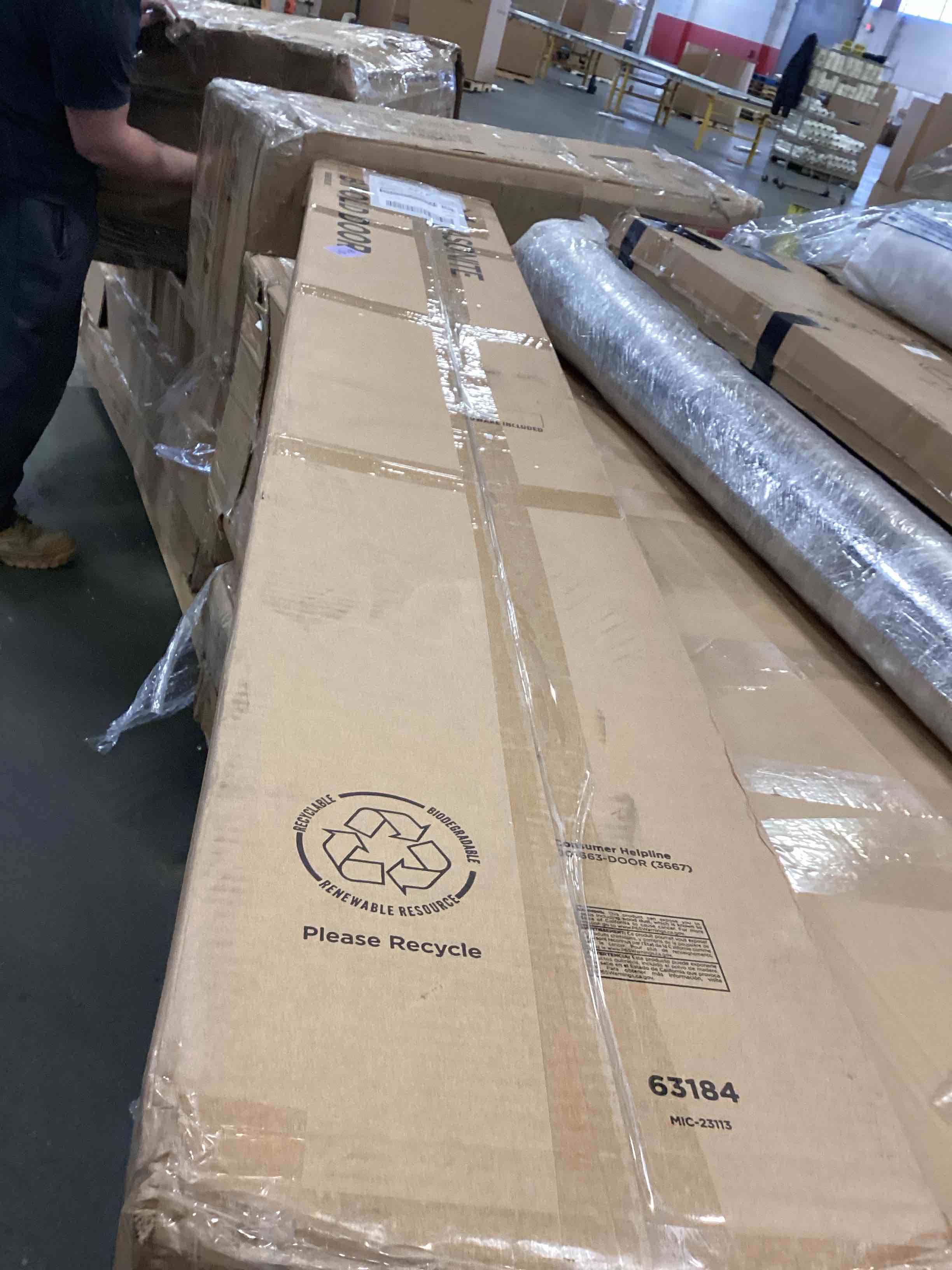 https://s3.amazonaws.com/lotting-images-prod/bidfta/TEA2092100_1736279959923.jpeg