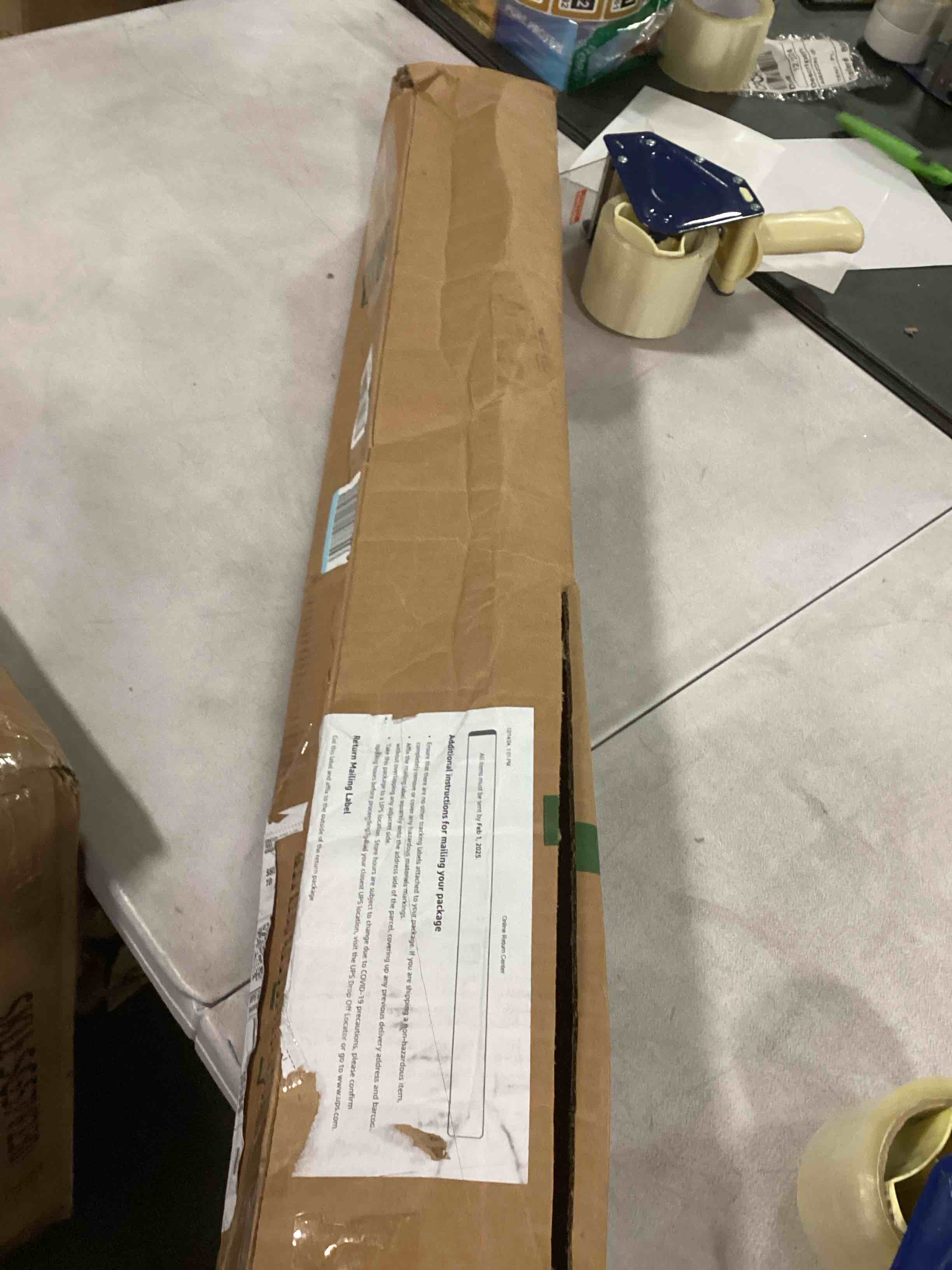 https://s3.amazonaws.com/lotting-images-prod/bidfta/TEA2092171_1736347796228.jpeg