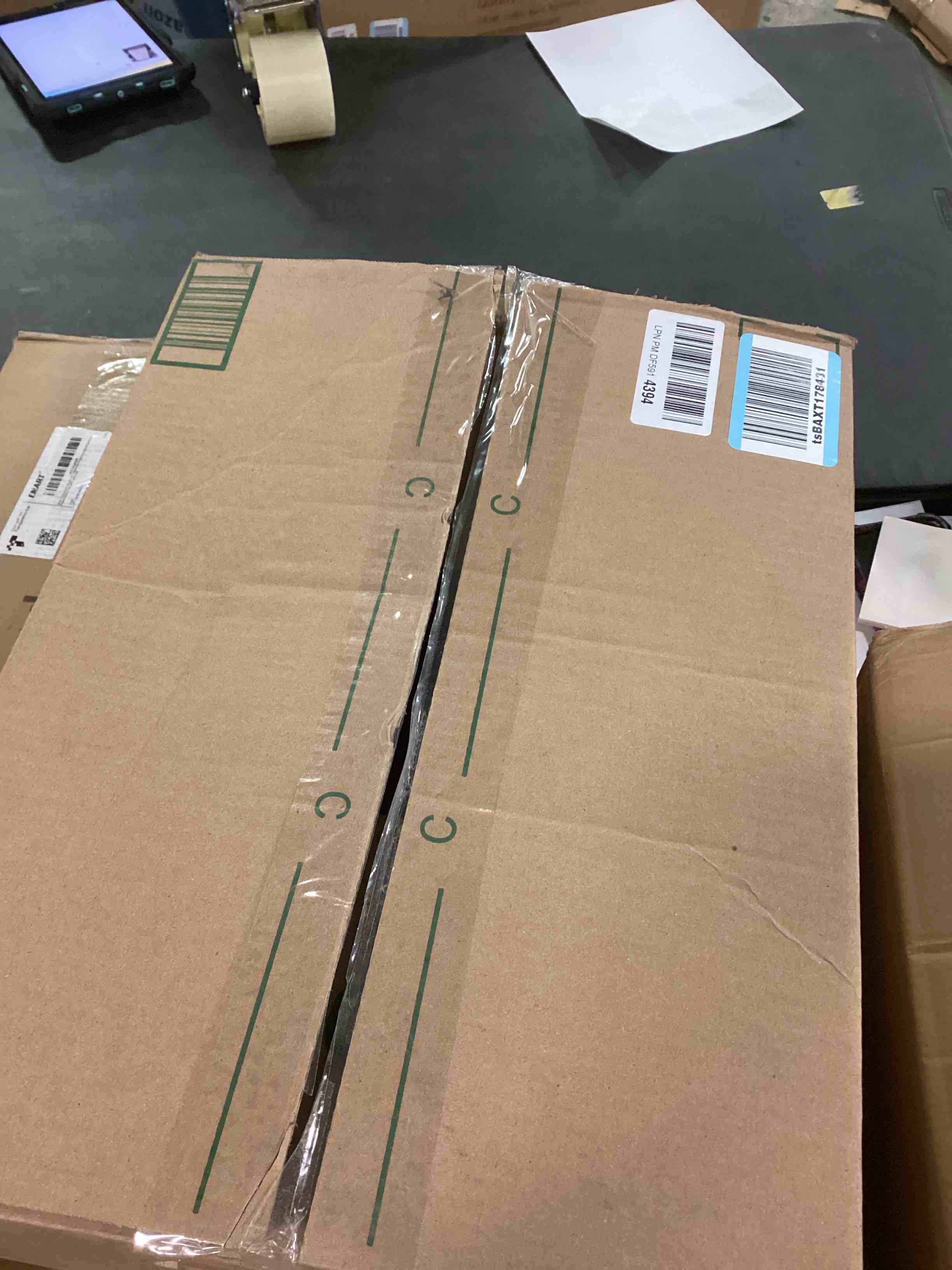 https://s3.amazonaws.com/lotting-images-prod/bidfta/TEA2092340_1736429260559.jpeg