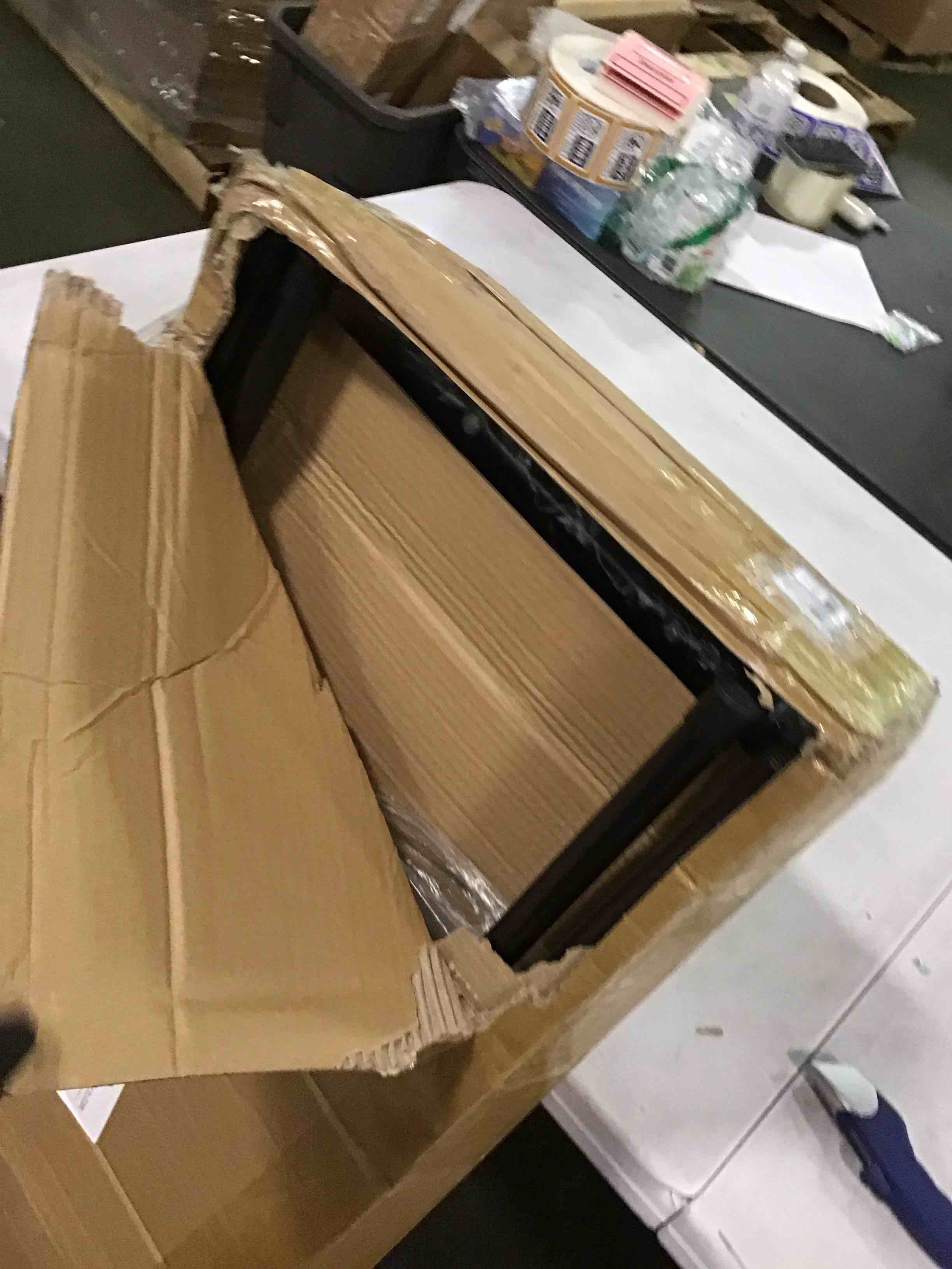 https://s3.amazonaws.com/lotting-images-prod/bidfta/TEA2092471_1736457365742.jpeg