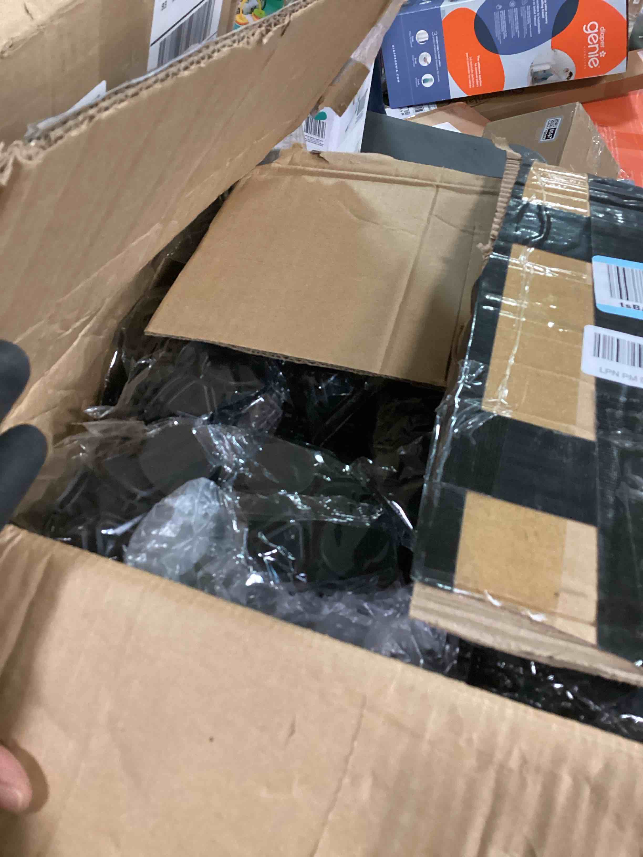 https://s3.amazonaws.com/lotting-images-prod/bidfta/TEA2092615_1736537749284.jpeg