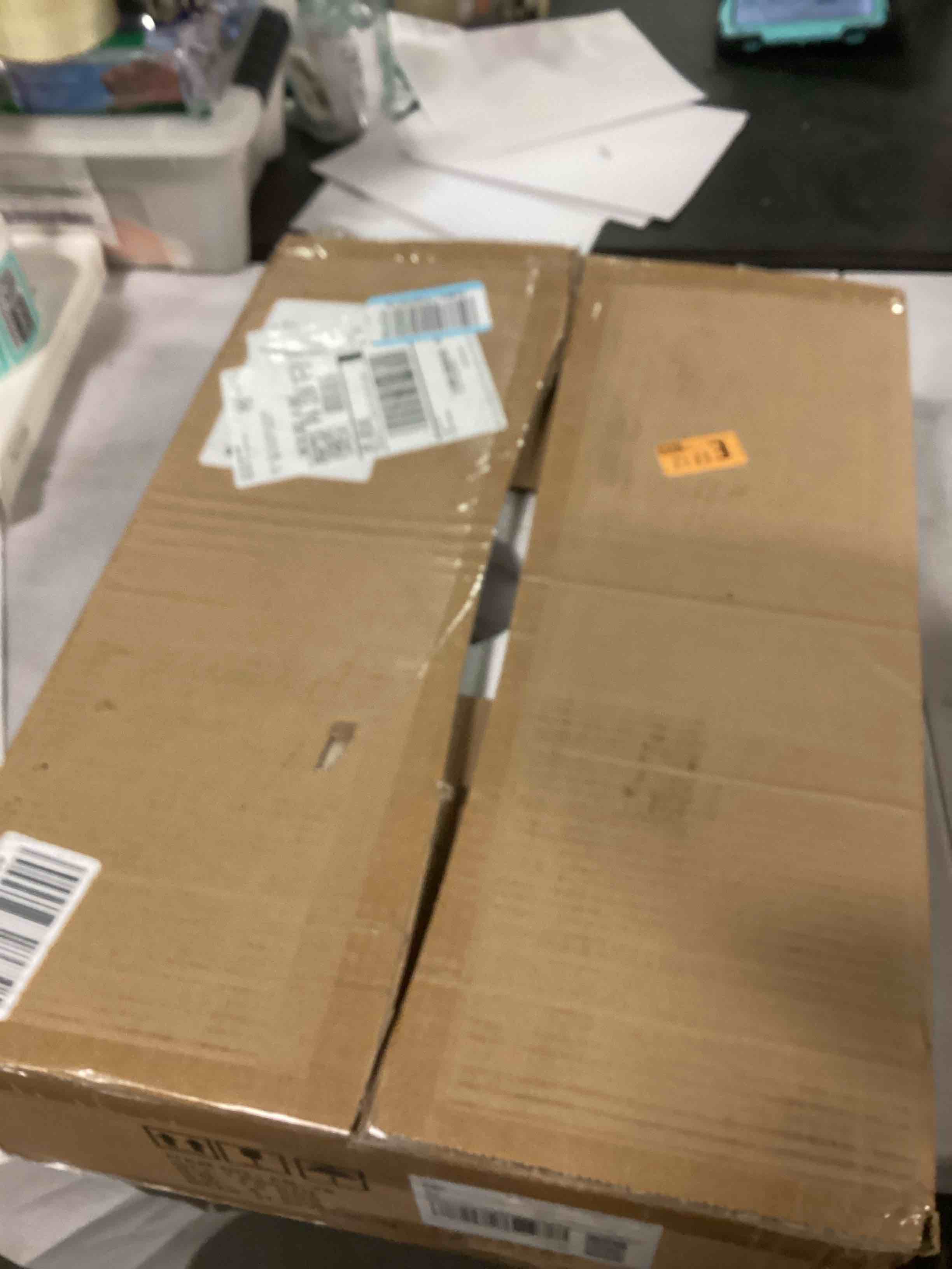 https://s3.amazonaws.com/lotting-images-prod/bidfta/TEA2092626_1736538961695.jpeg