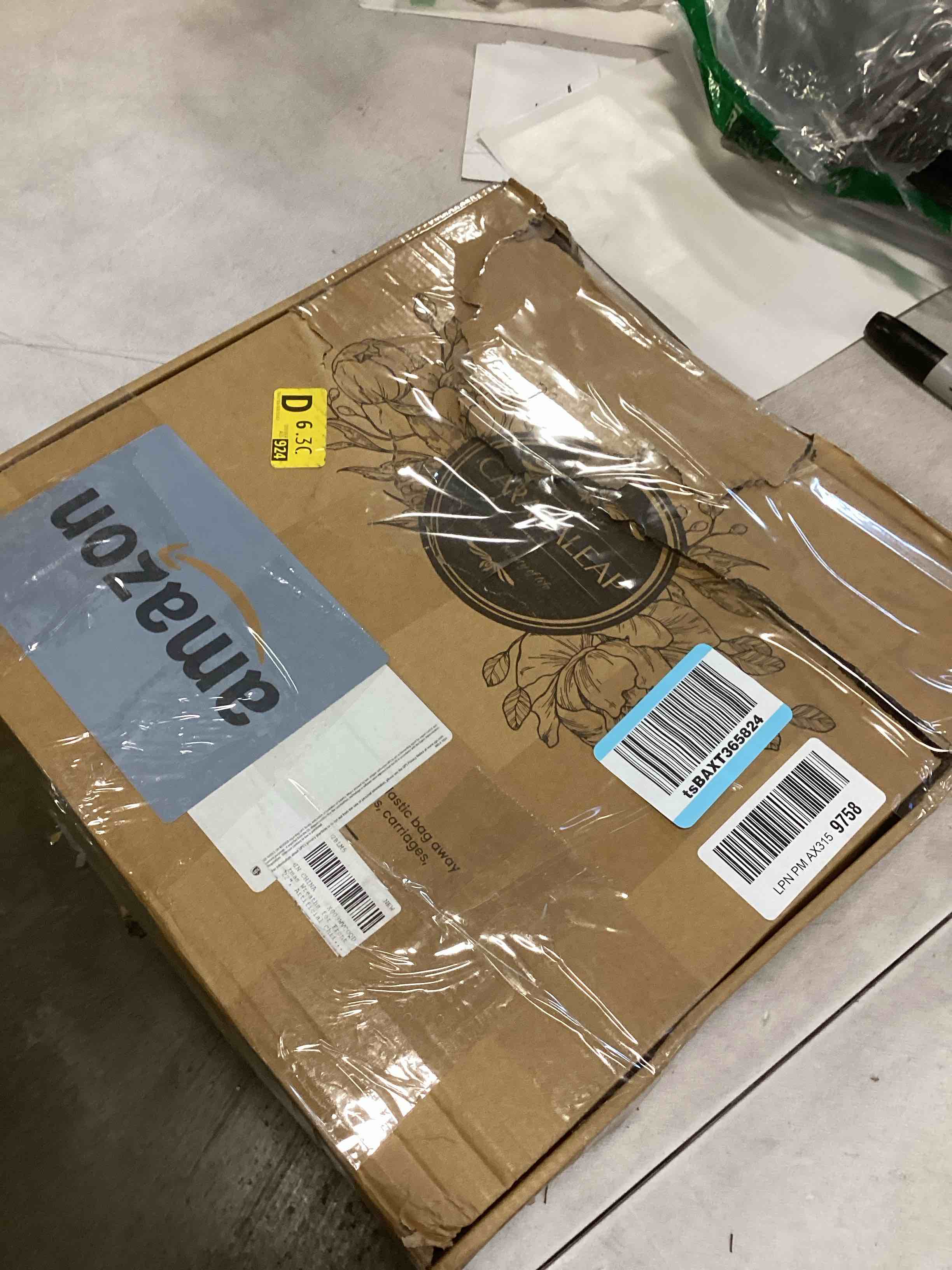 https://s3.amazonaws.com/lotting-images-prod/bidfta/TEA2093013_1738070962691.jpeg