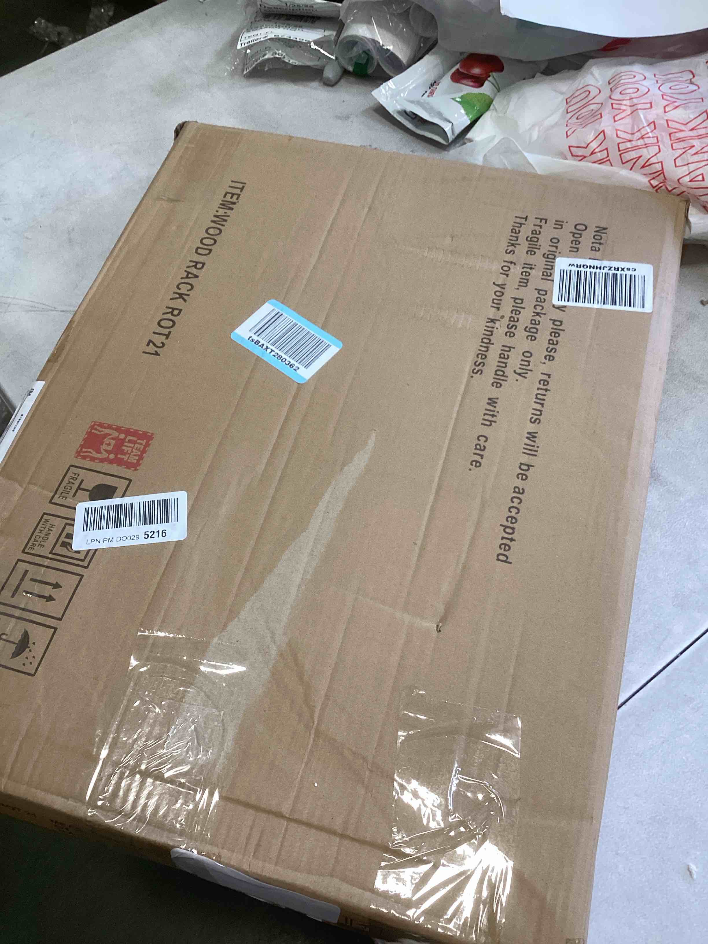 https://s3.amazonaws.com/lotting-images-prod/bidfta/TEA2093141_1738089545737.jpeg