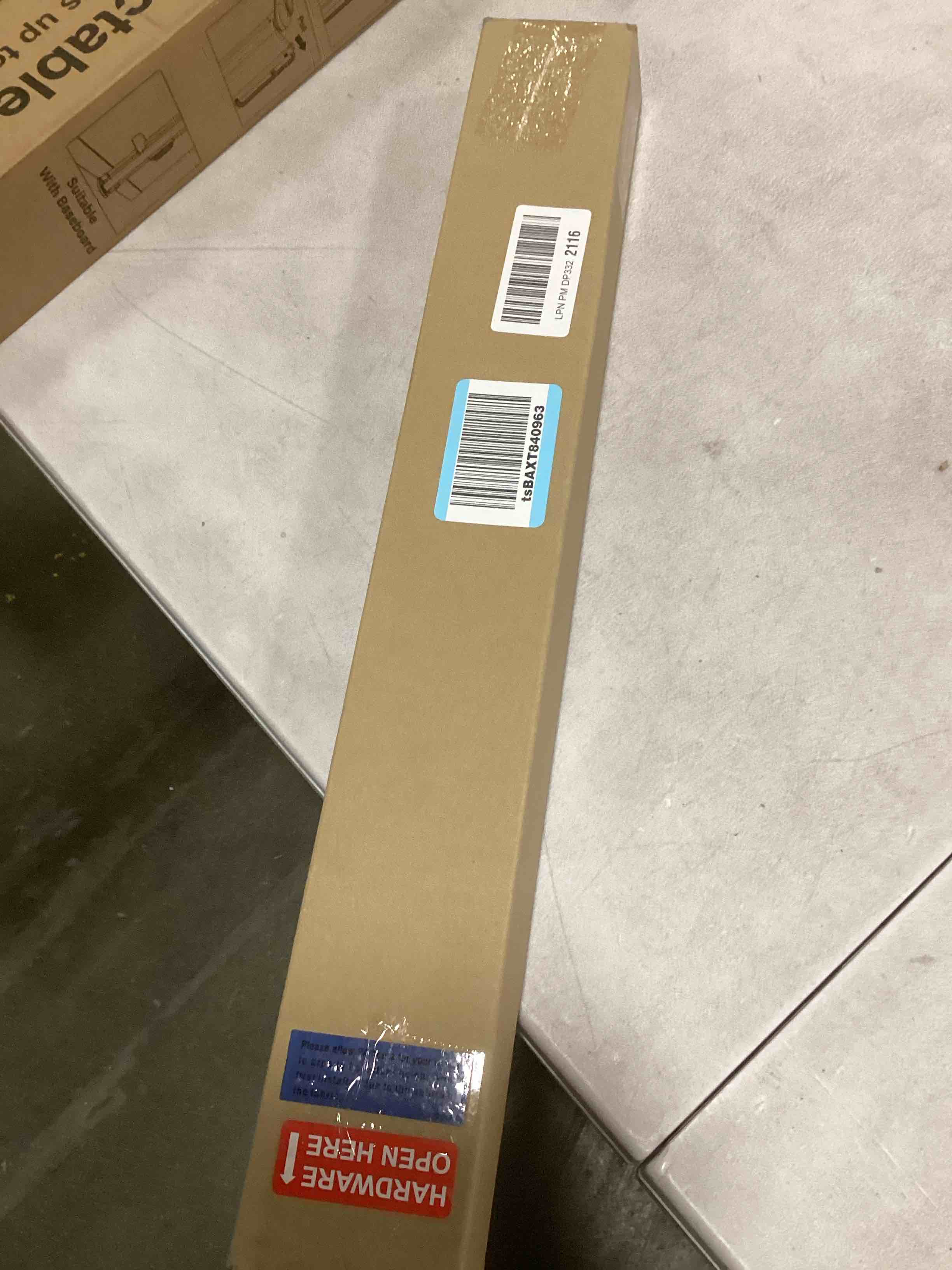 https://s3.amazonaws.com/lotting-images-prod/bidfta/TEA2093663_1738328379343.jpeg