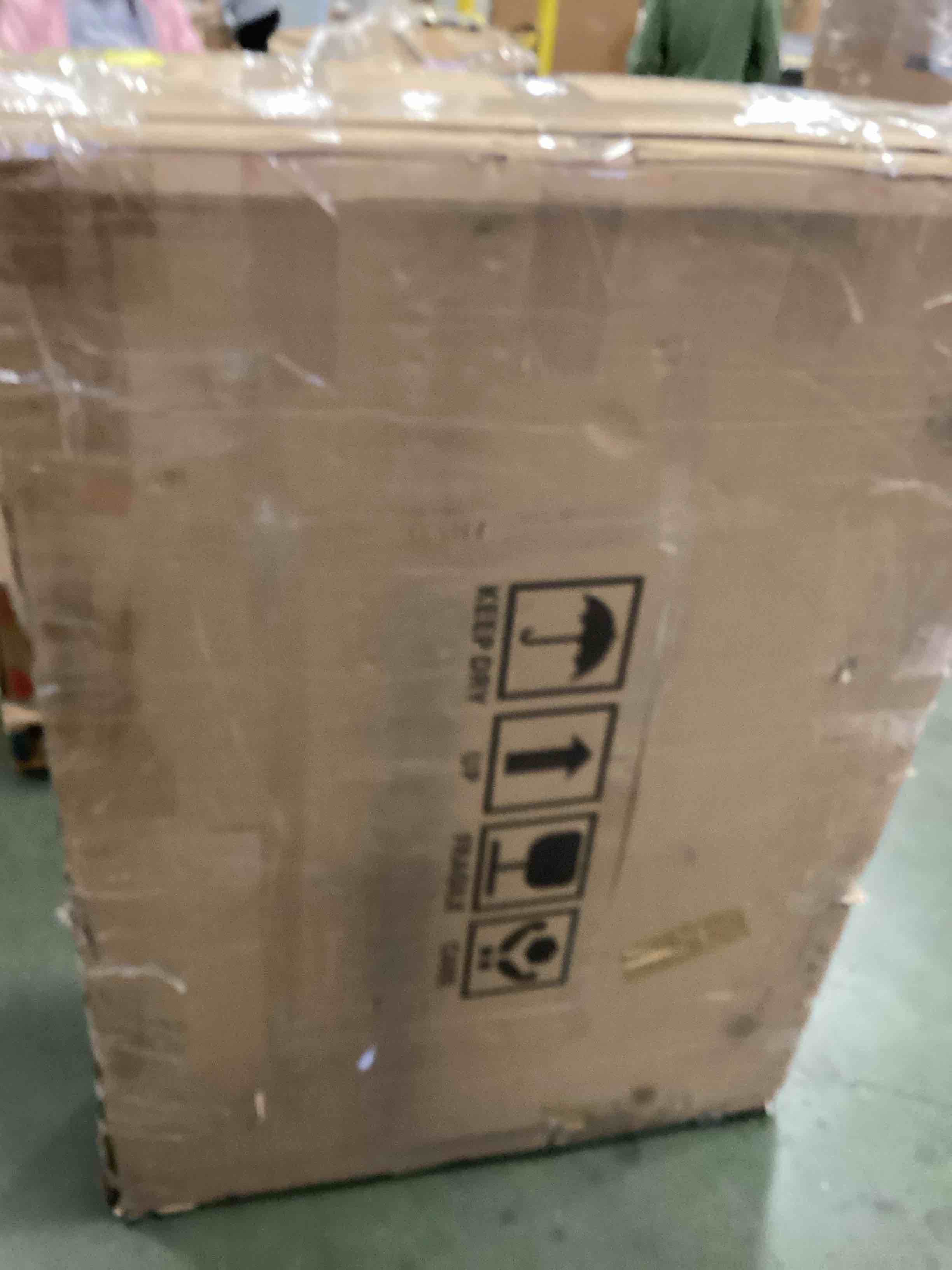 https://s3.amazonaws.com/lotting-images-prod/bidfta/TEA2094198_1738761403686.jpeg