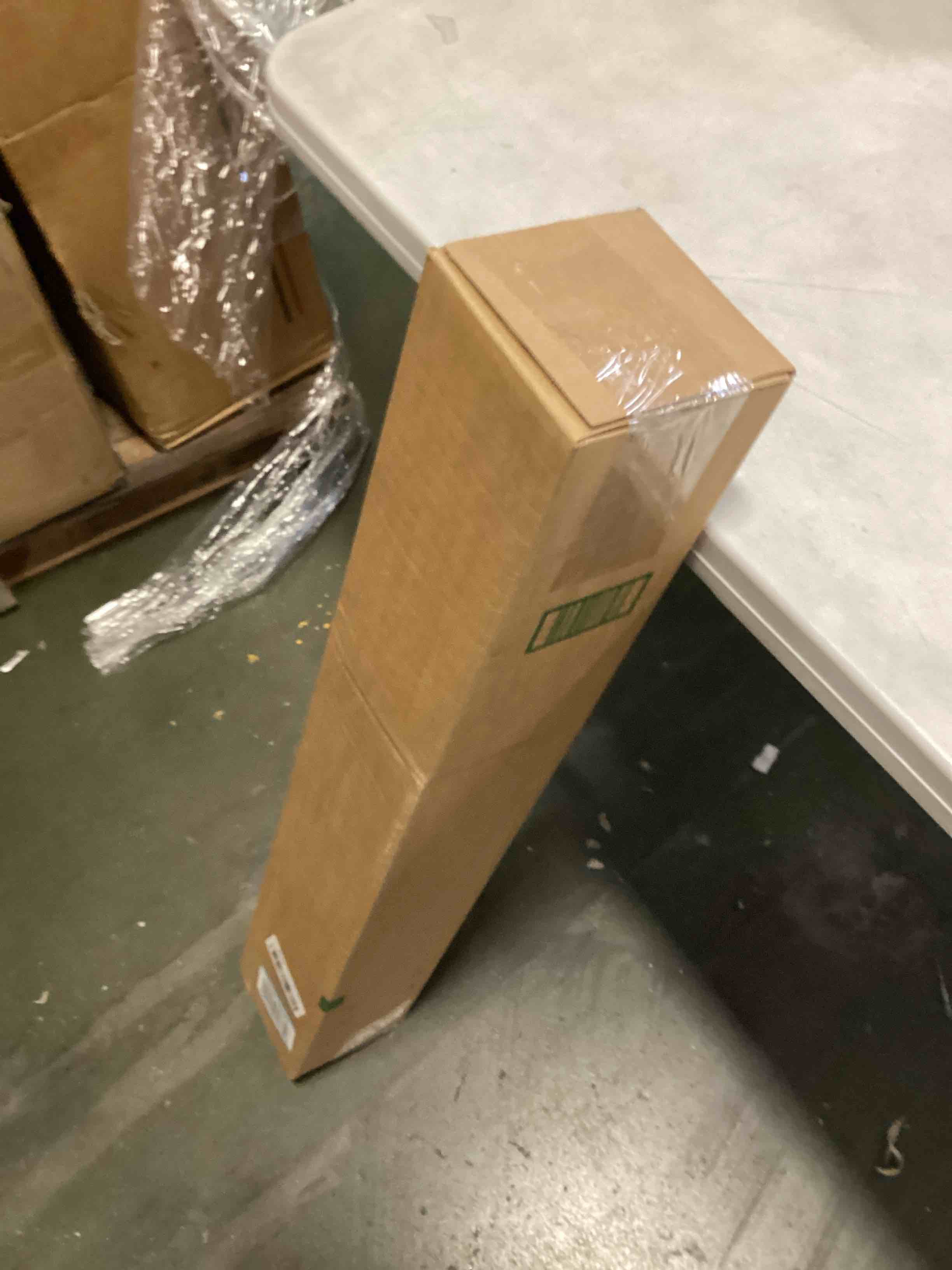 https://s3.amazonaws.com/lotting-images-prod/bidfta/TEA2094225_1738767390308.jpeg
