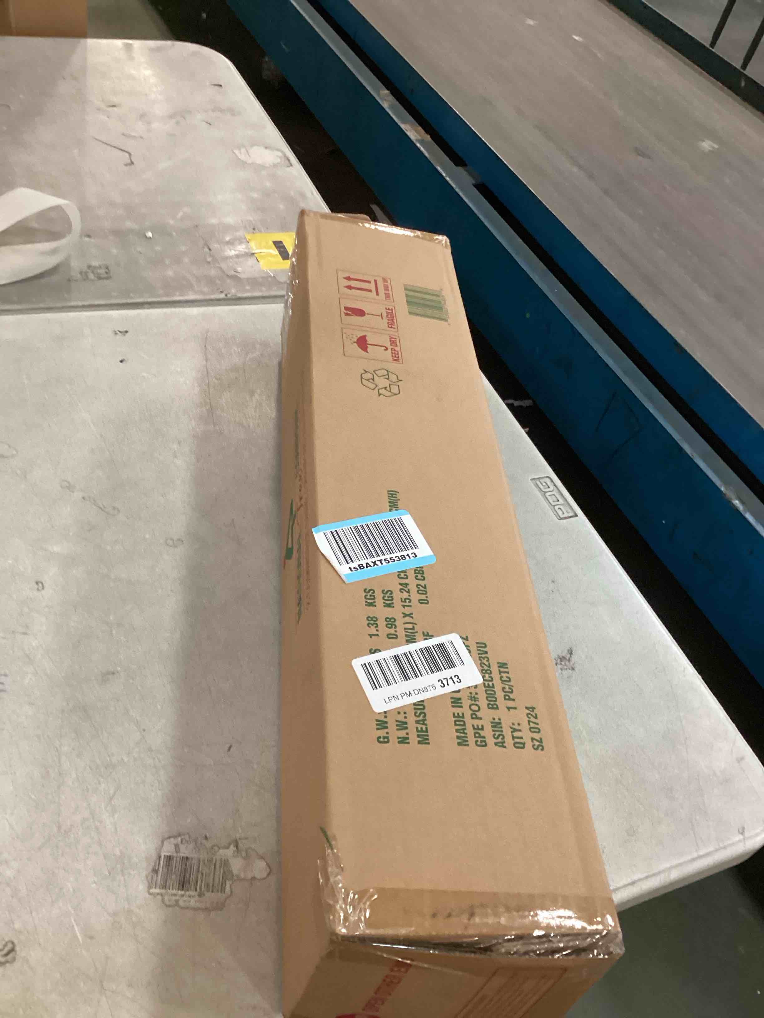 https://s3.amazonaws.com/lotting-images-prod/bidfta/TEA2095900_1737036809403.jpeg