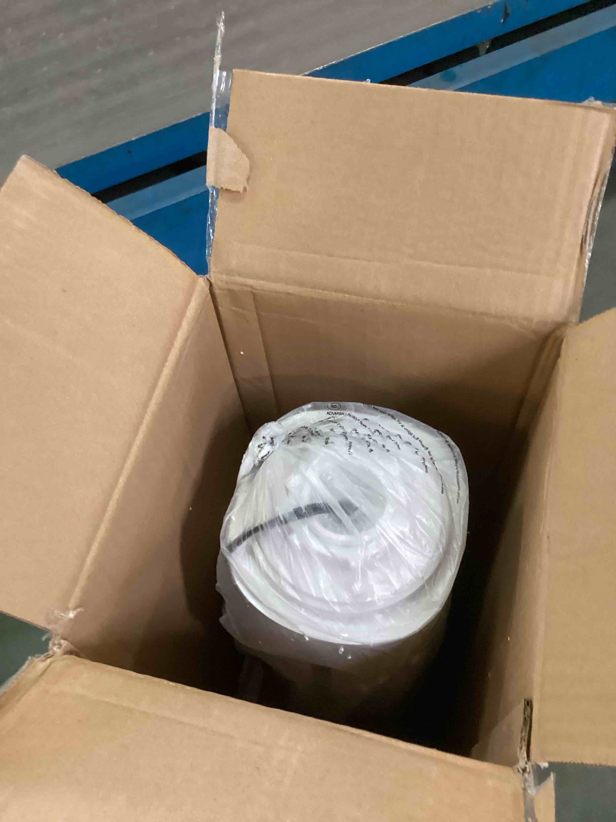 https://s3.amazonaws.com/lotting-images-prod/bidfta/TEA2095996_1737046679403.jpeg