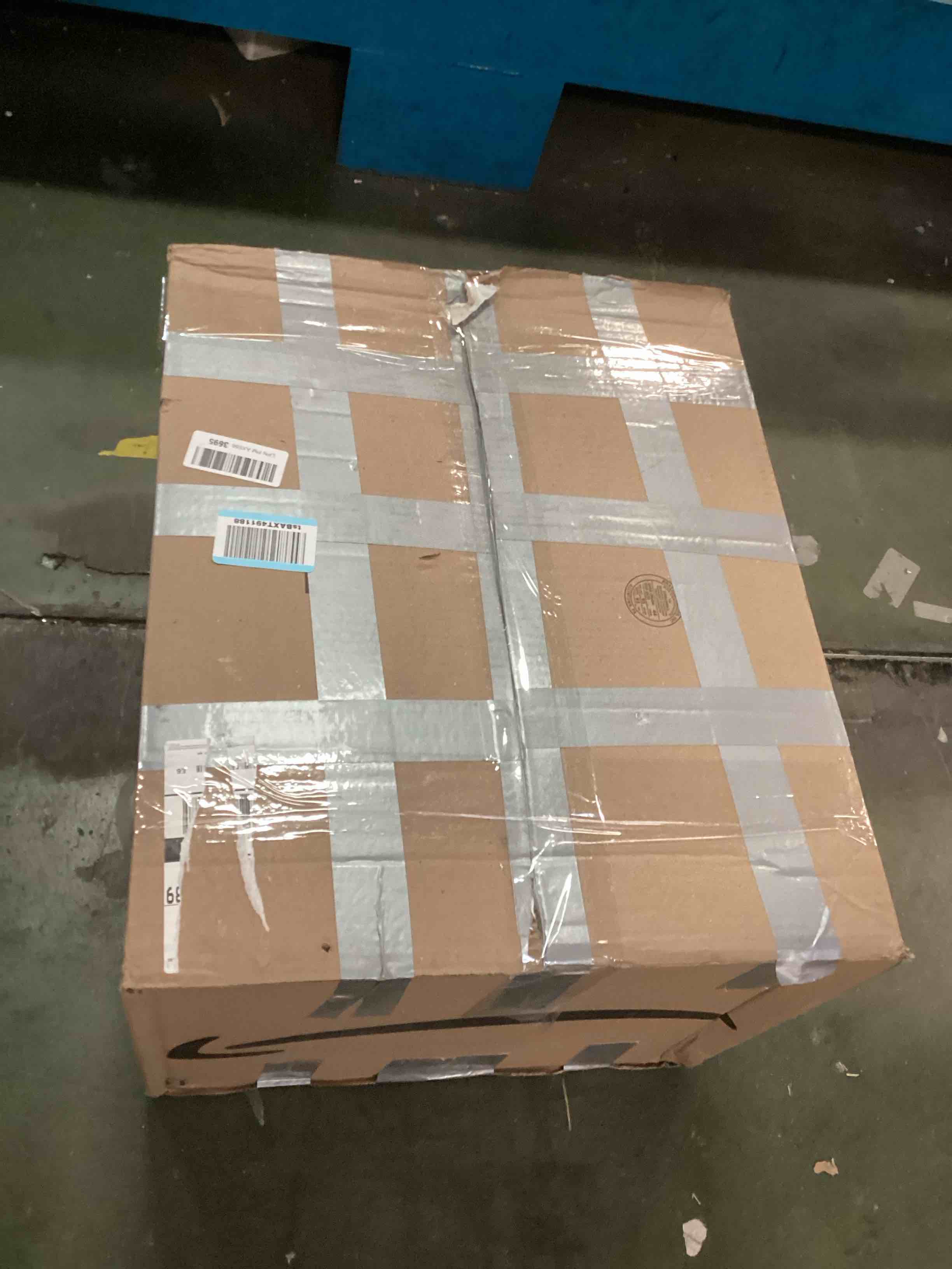 https://s3.amazonaws.com/lotting-images-prod/bidfta/TEA2096148_1737060084808.jpeg