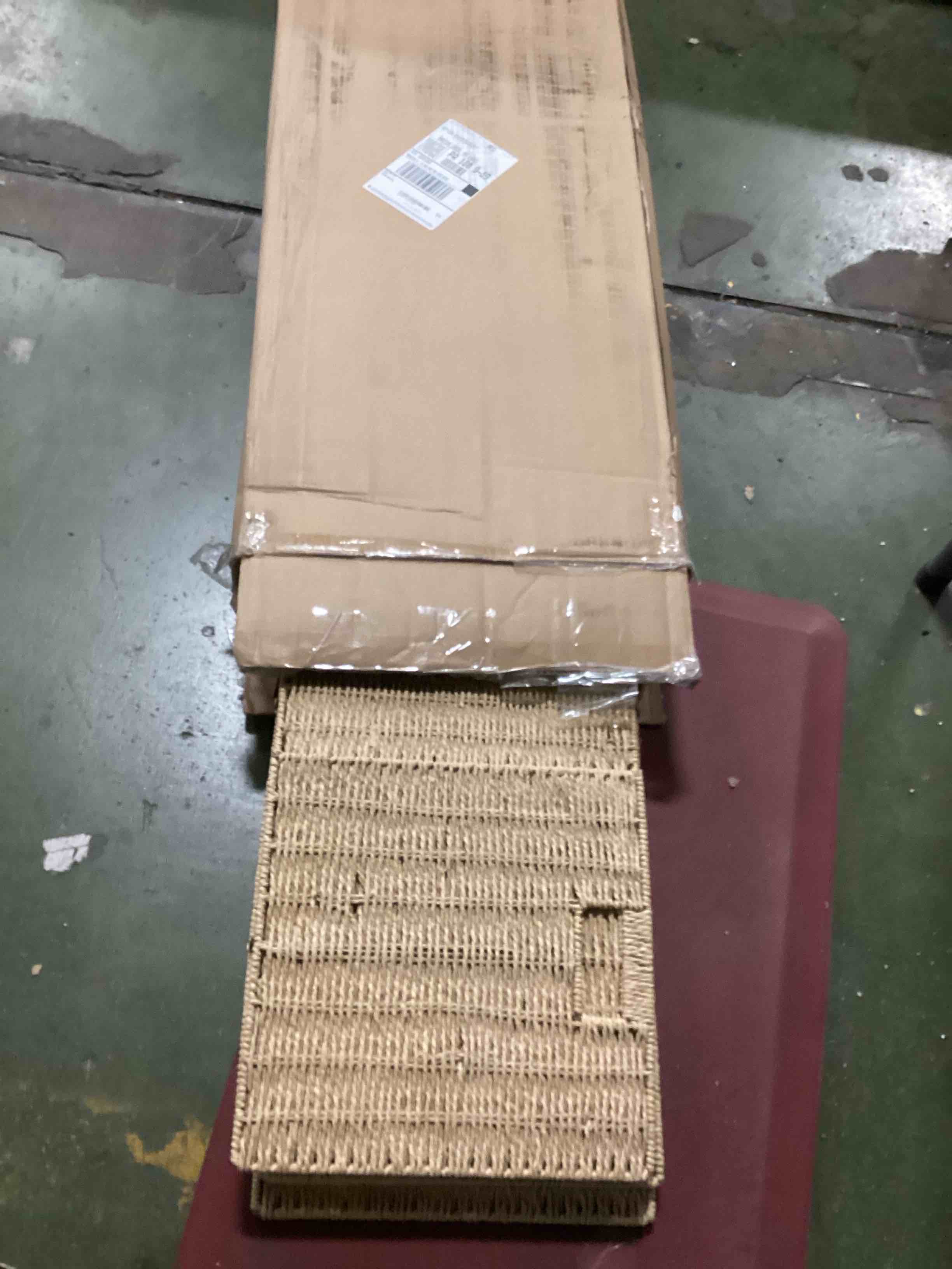 https://s3.amazonaws.com/lotting-images-prod/bidfta/TEA2096484_1737382103784.jpeg