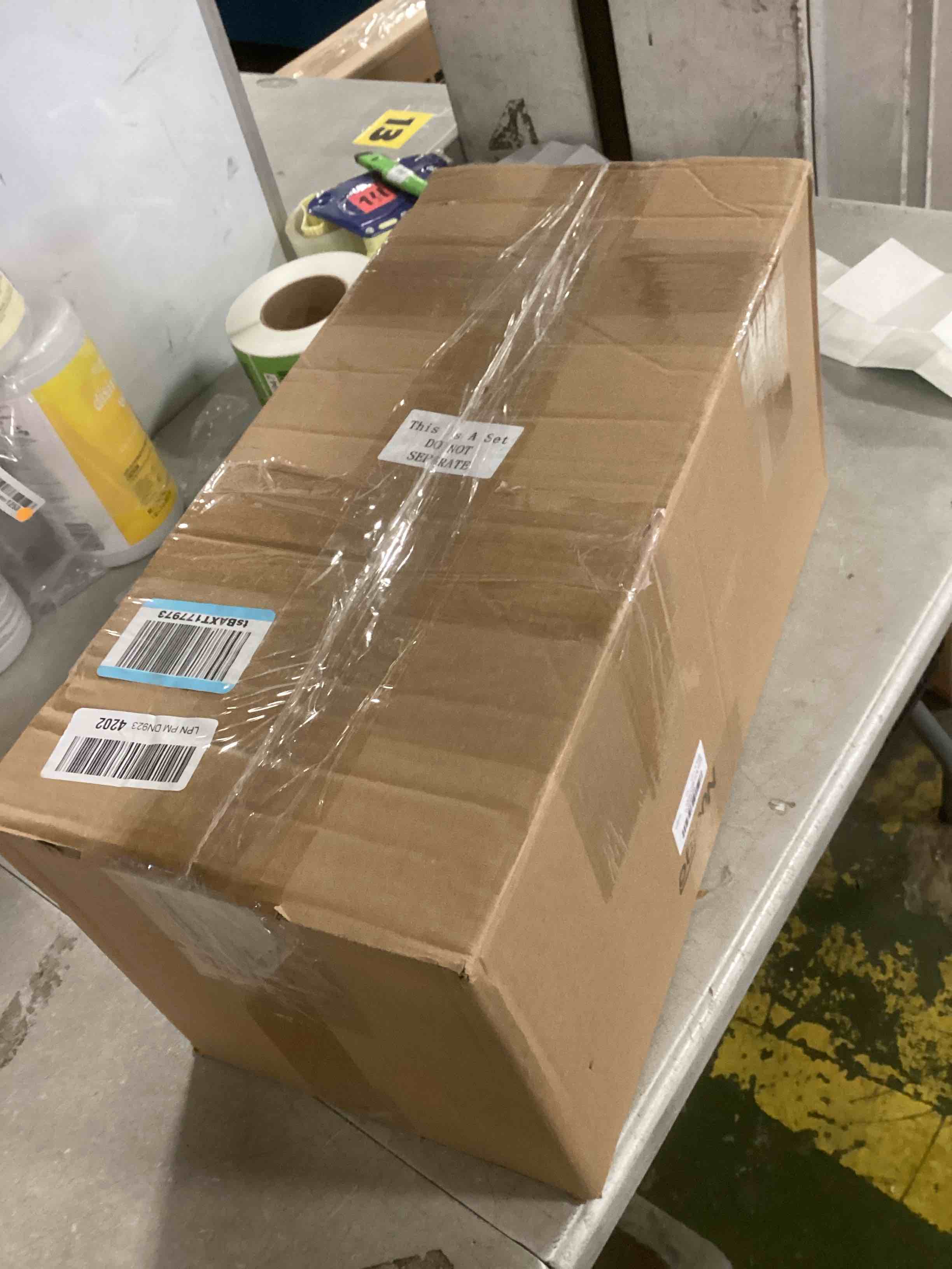 https://s3.amazonaws.com/lotting-images-prod/bidfta/TEA2096525_1737469222240.jpeg