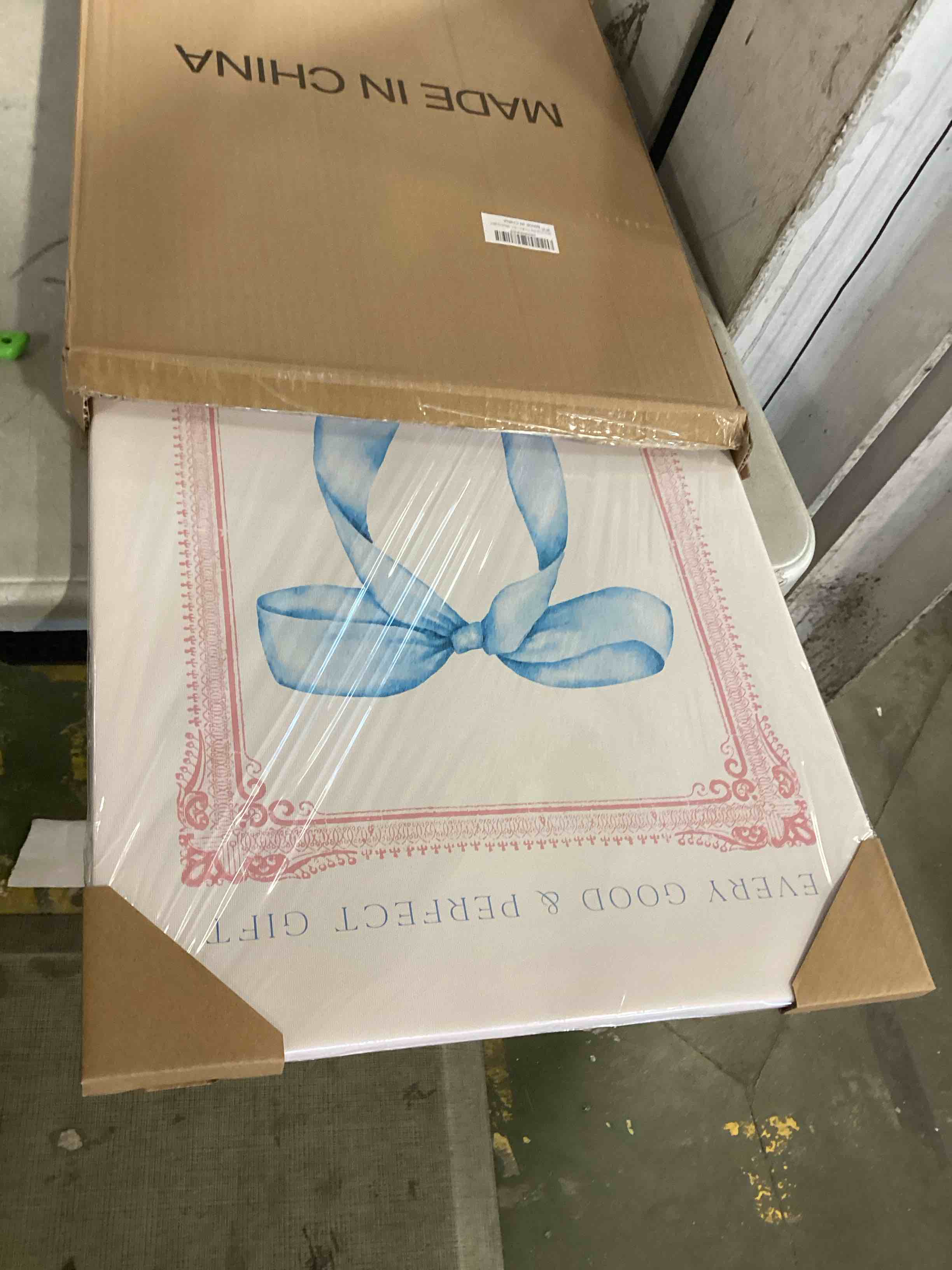 https://s3.amazonaws.com/lotting-images-prod/bidfta/TEA2097200_1737577423245.jpeg