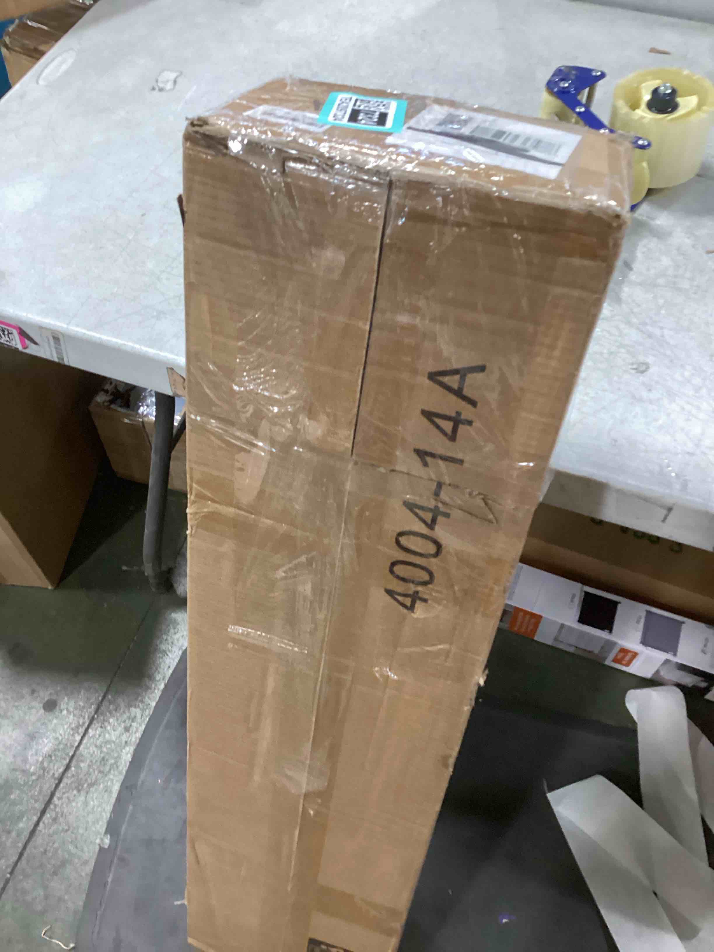 https://s3.amazonaws.com/lotting-images-prod/bidfta/TEA2097324_1737641983596.jpeg