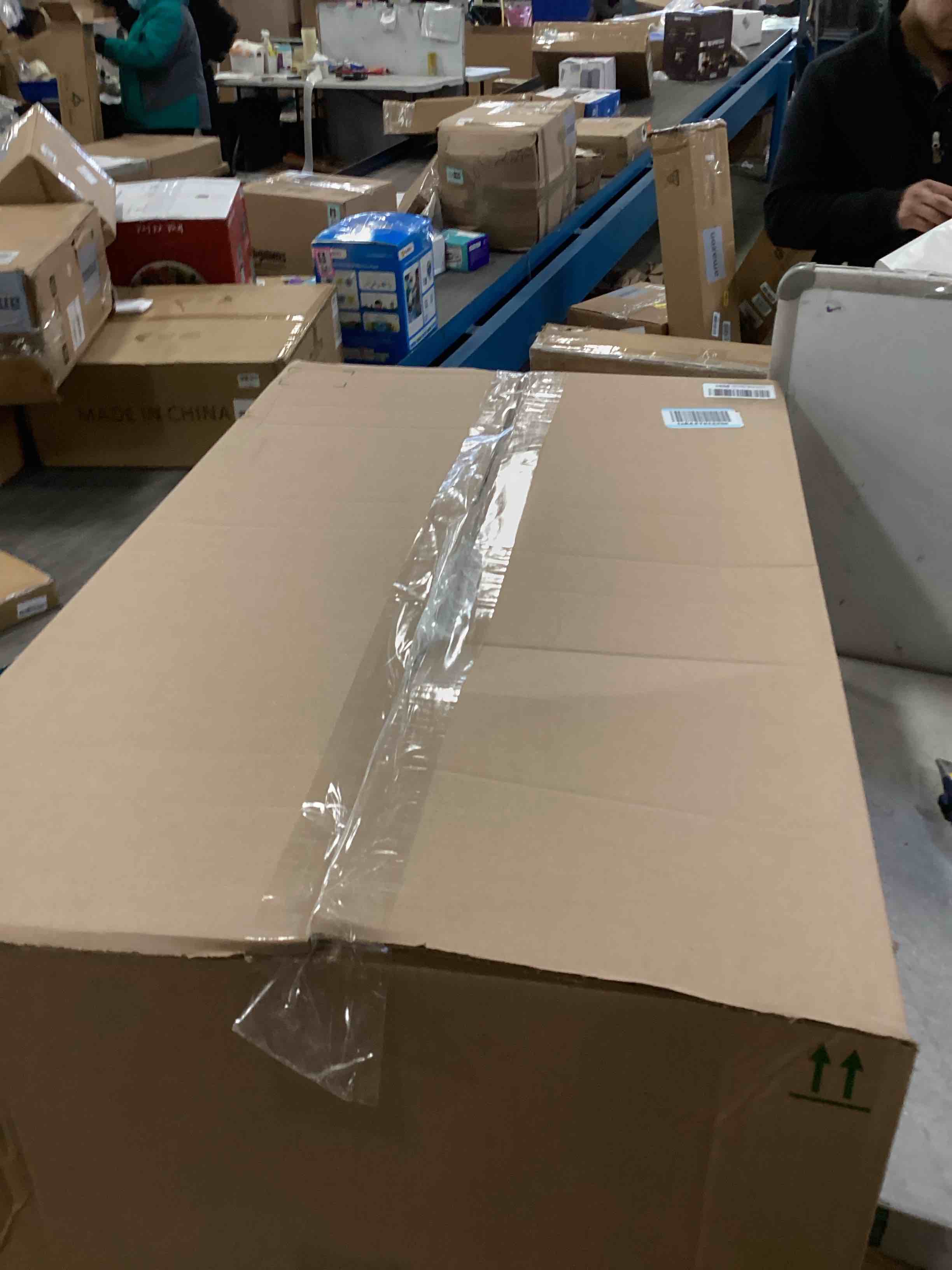 https://s3.amazonaws.com/lotting-images-prod/bidfta/TEA2097405_1737651299952.jpeg
