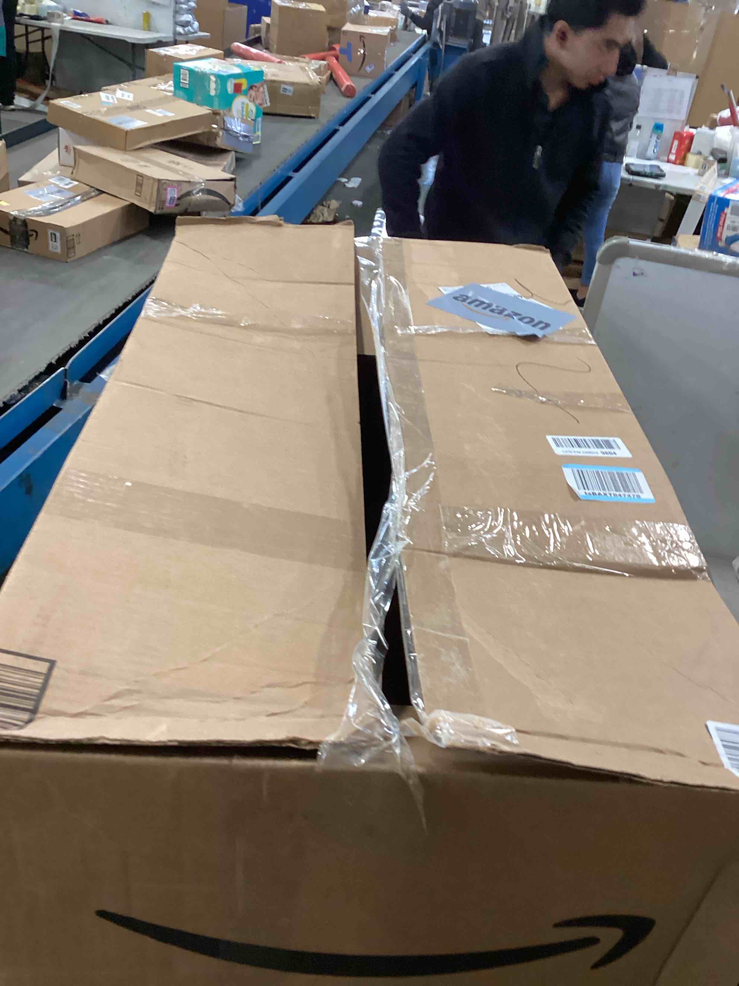 https://s3.amazonaws.com/lotting-images-prod/bidfta/TEA2097414_1737652216884.jpeg