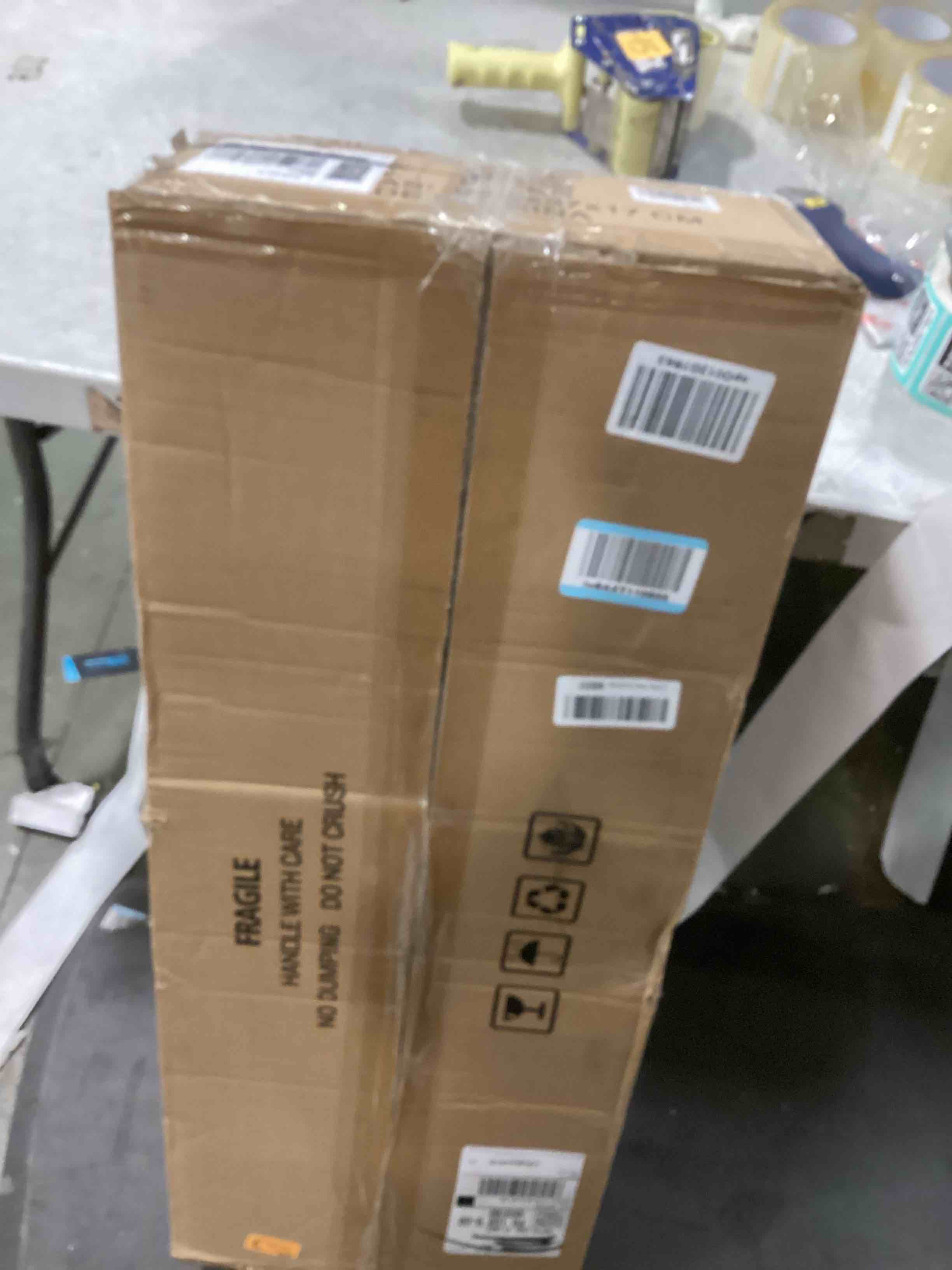 https://s3.amazonaws.com/lotting-images-prod/bidfta/TEA2097515_1737665872695.jpeg