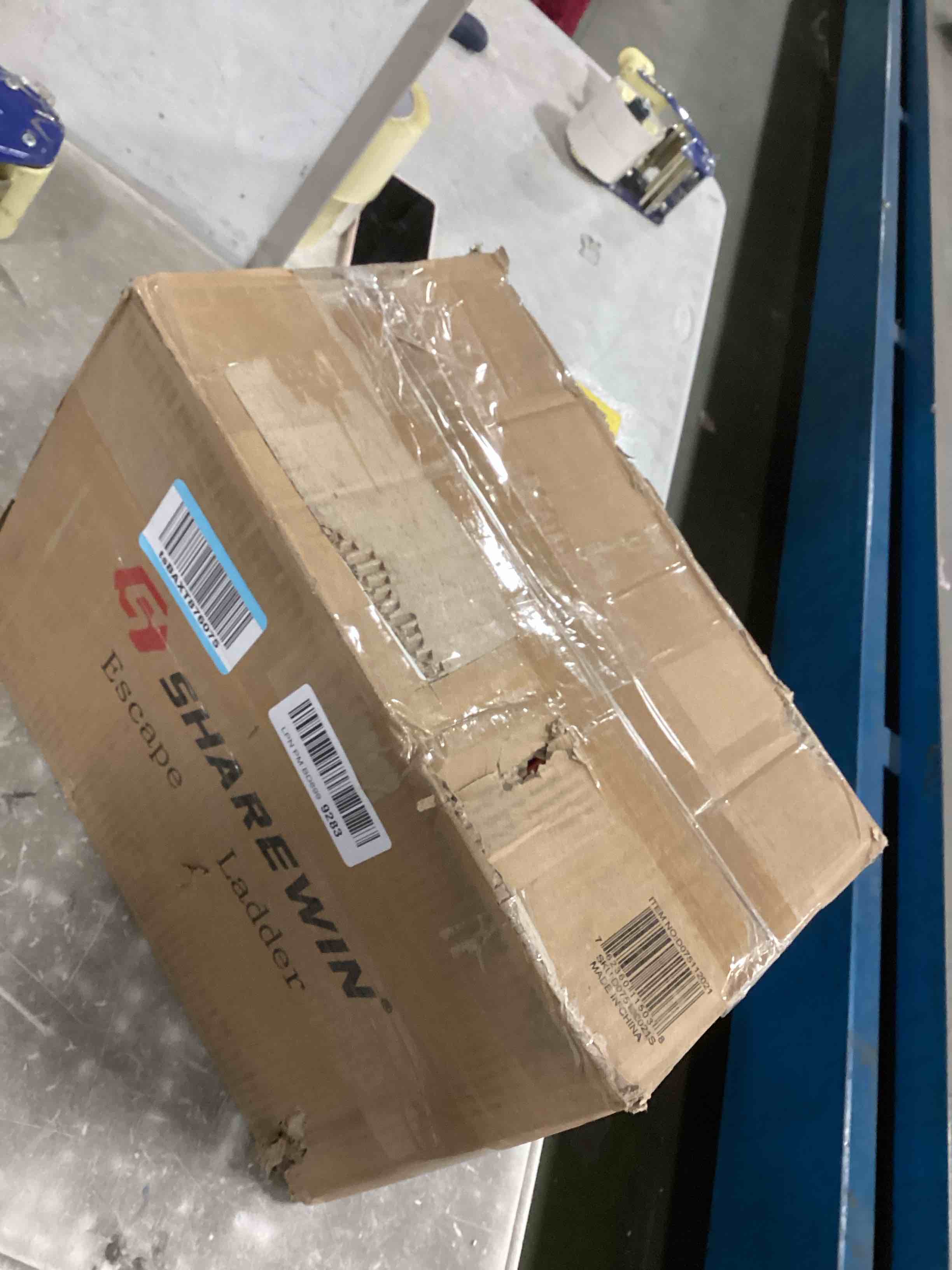 https://s3.amazonaws.com/lotting-images-prod/bidfta/TEA2097555_1737723625897.jpeg