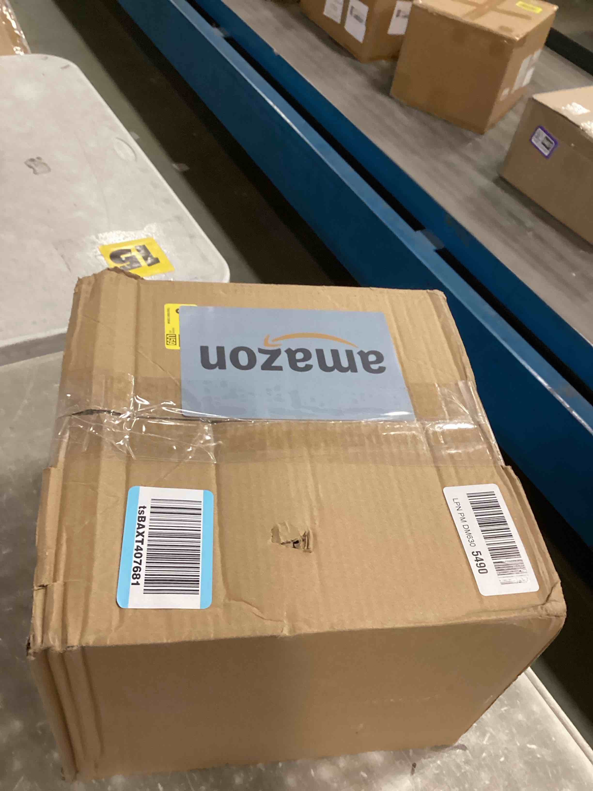 https://s3.amazonaws.com/lotting-images-prod/bidfta/TEA2097558_1737723844110.jpeg