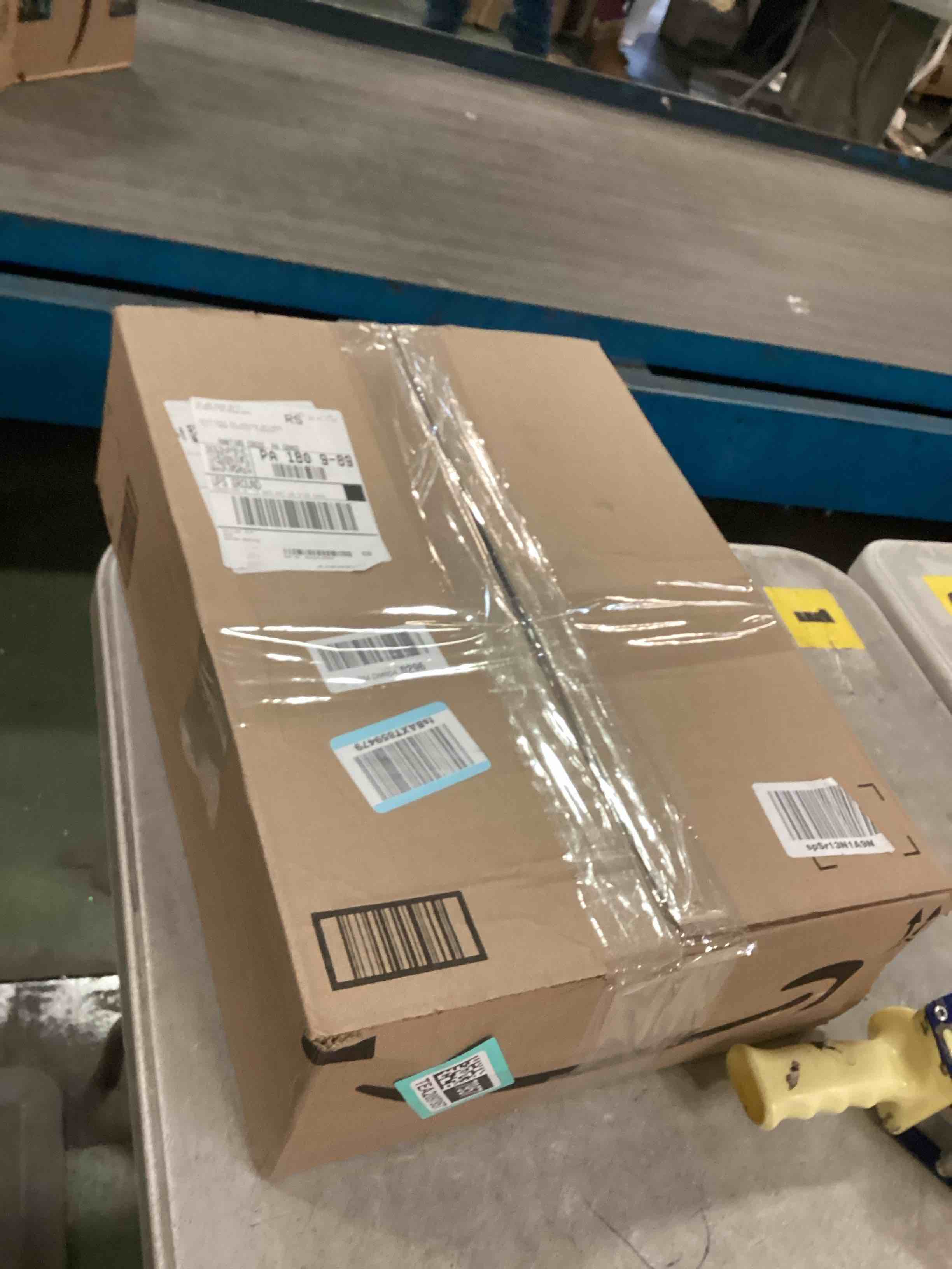 https://s3.amazonaws.com/lotting-images-prod/bidfta/TEA2097957_1737987802005.jpeg