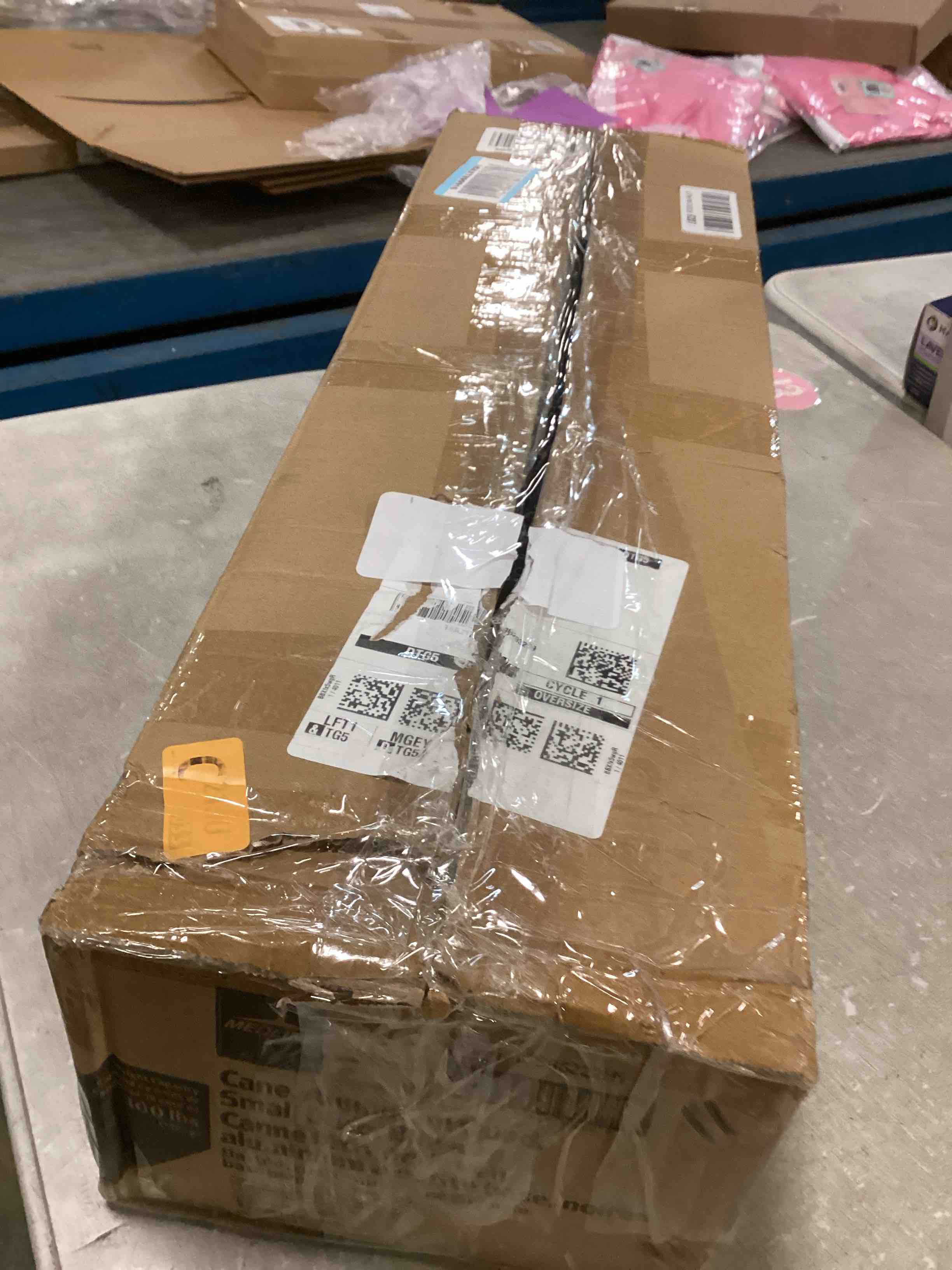 https://s3.amazonaws.com/lotting-images-prod/bidfta/TEA2098035_1736263676381.jpeg